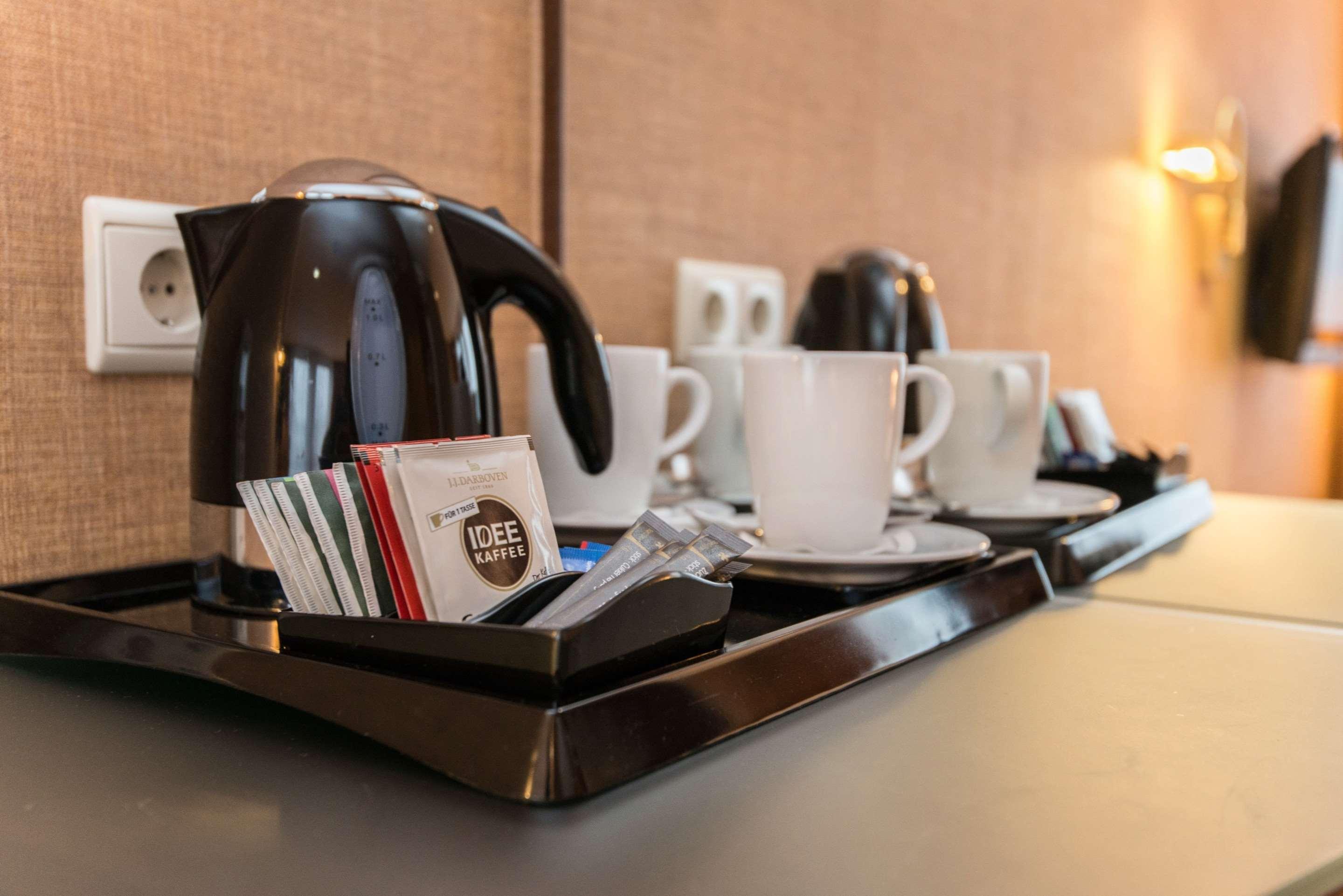 Double Queen Size Bed