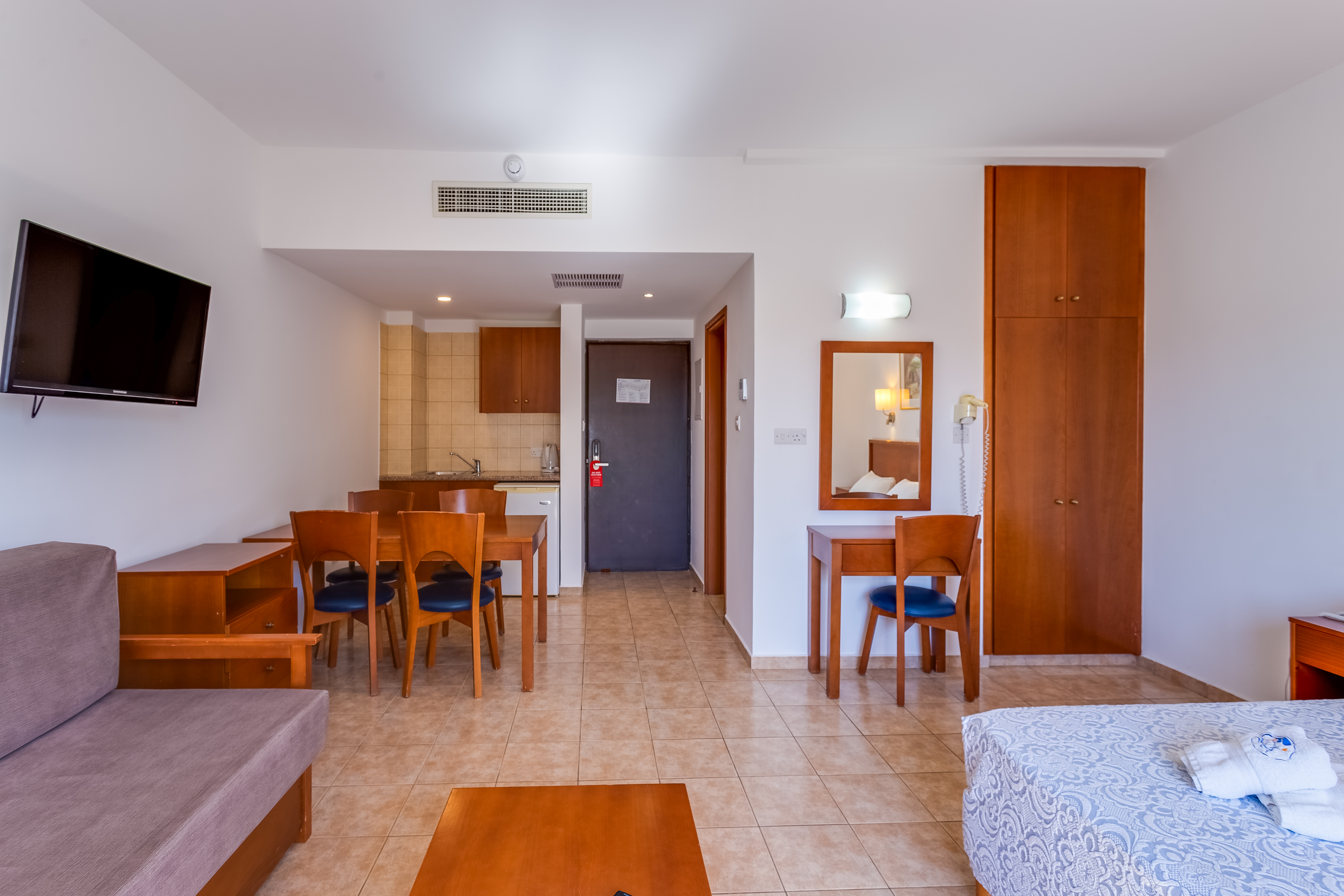 Double or Twin Land View