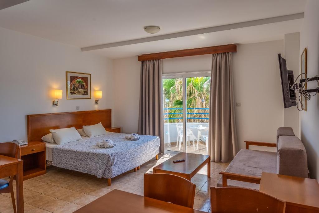 Single Side Sea View