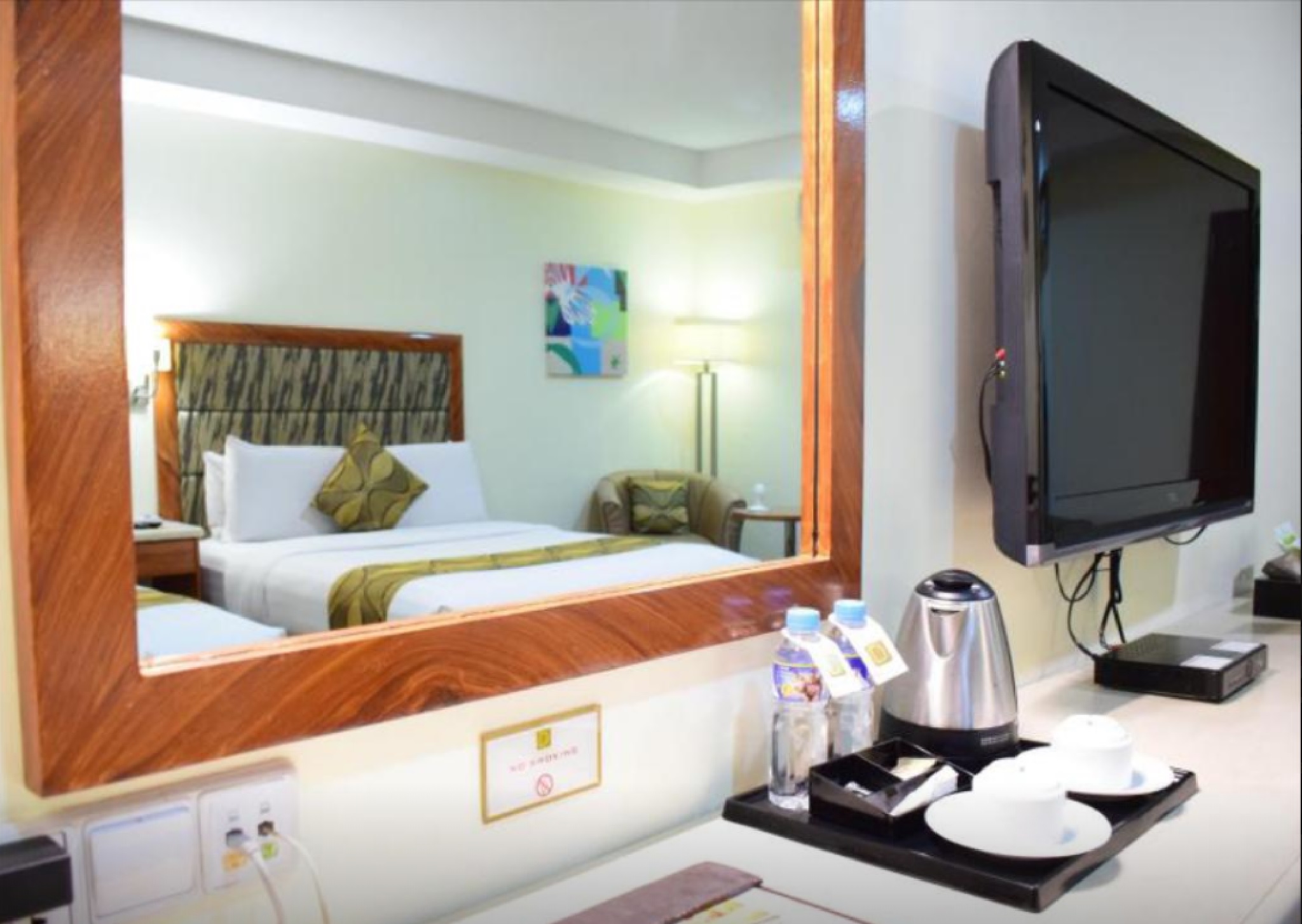 Double or Twin Deluxe