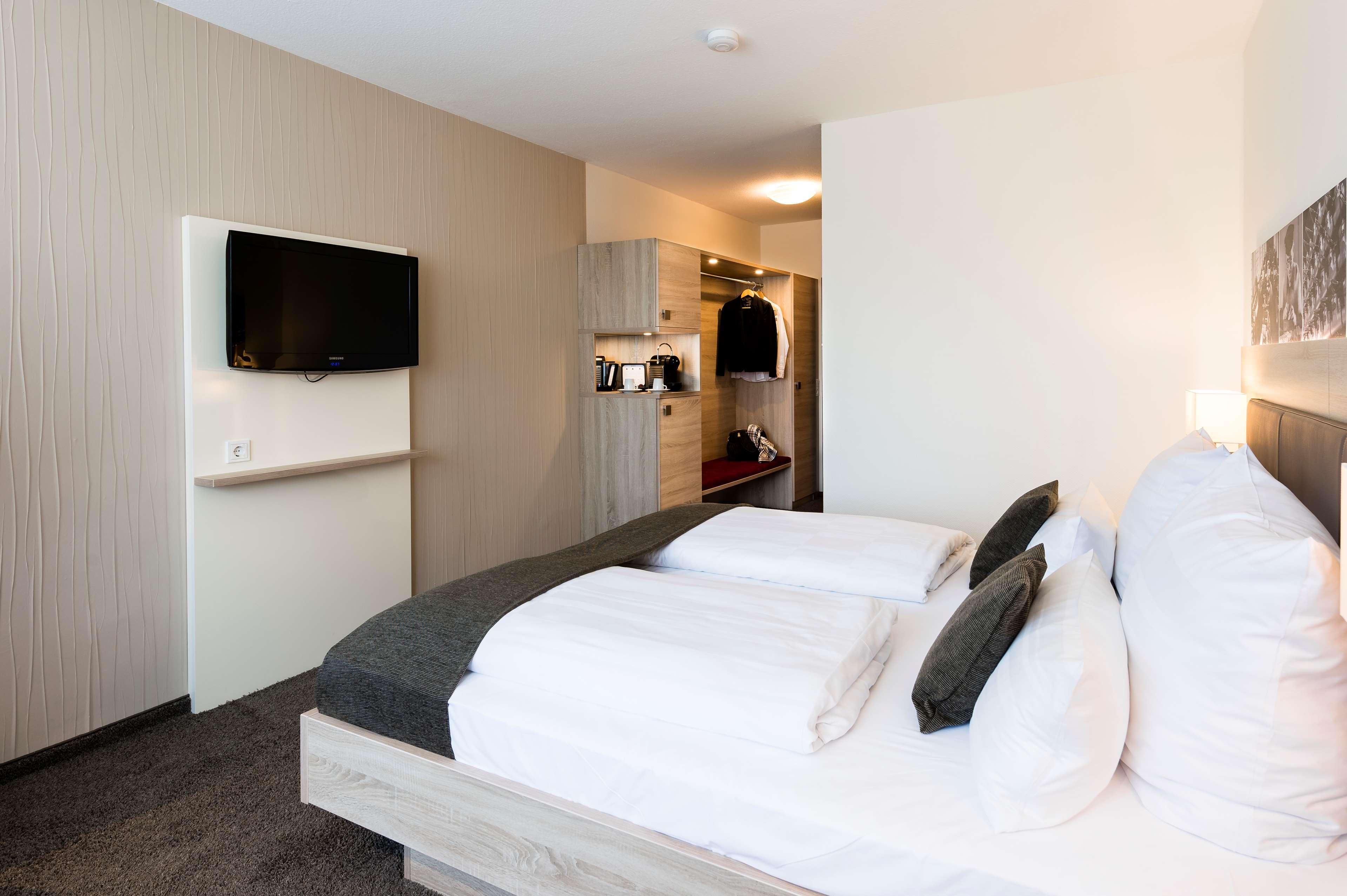 Double King Size Bed