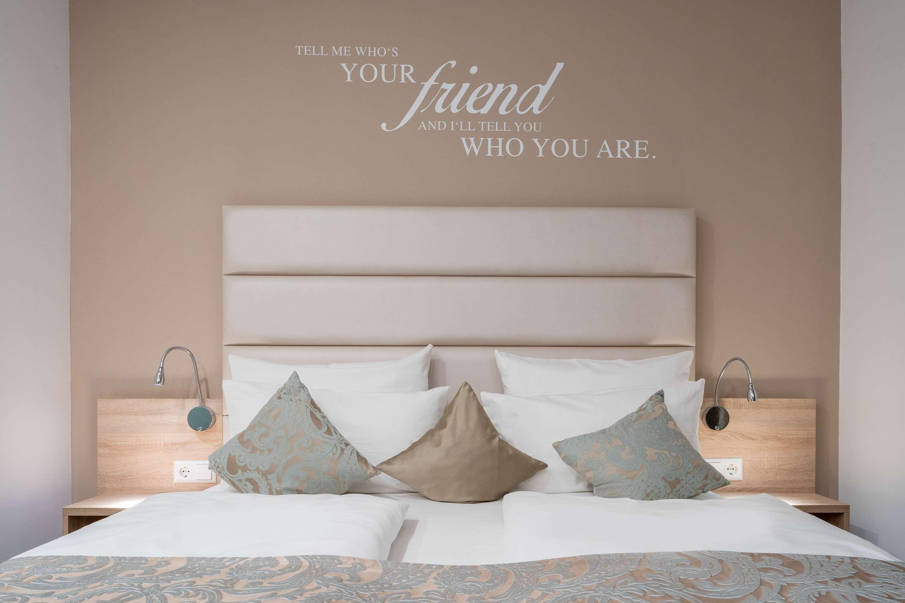 Double Queen Size Bed