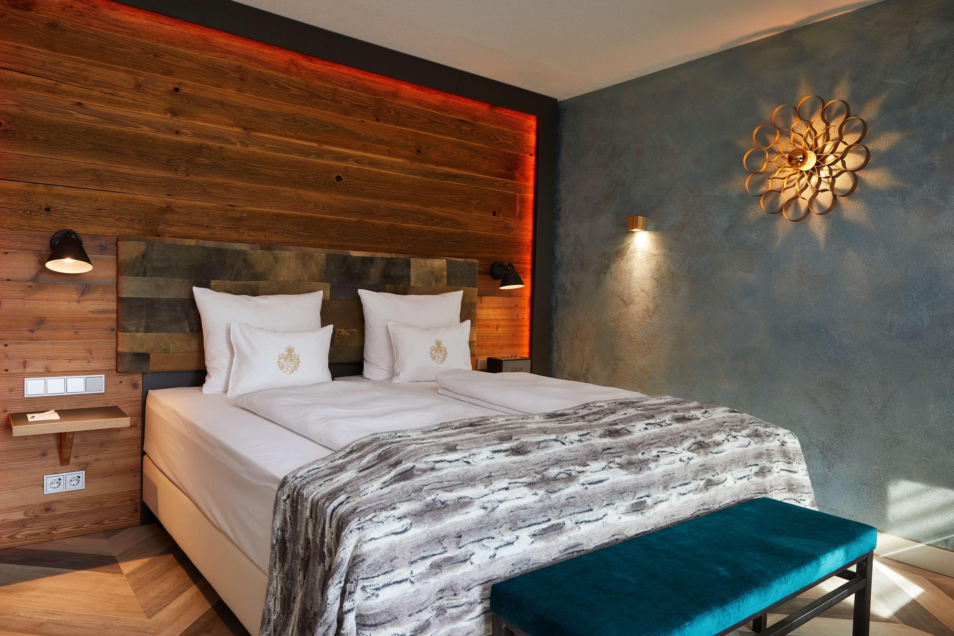 Junior Suite King Size Bed