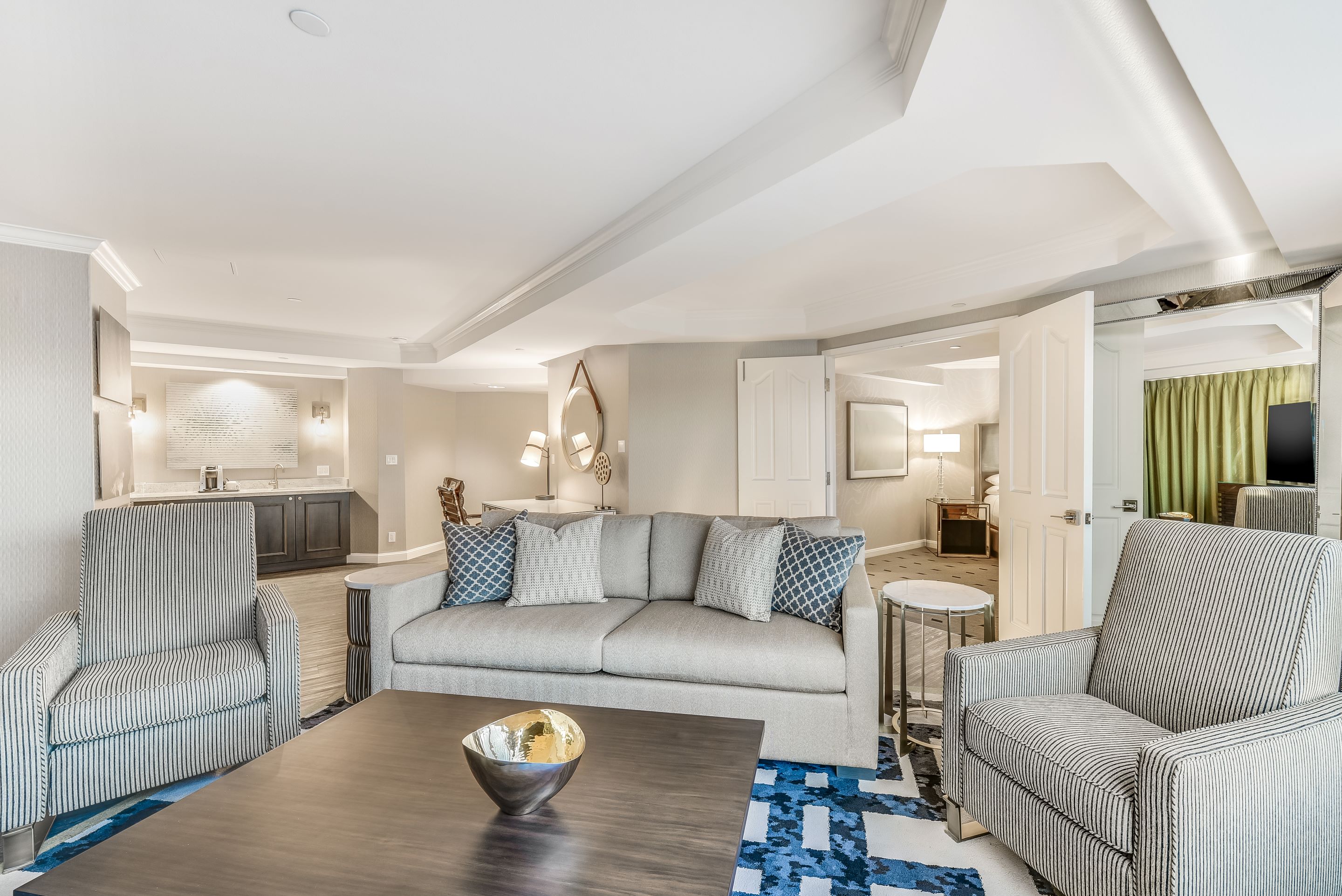 Suite Premier King Bed