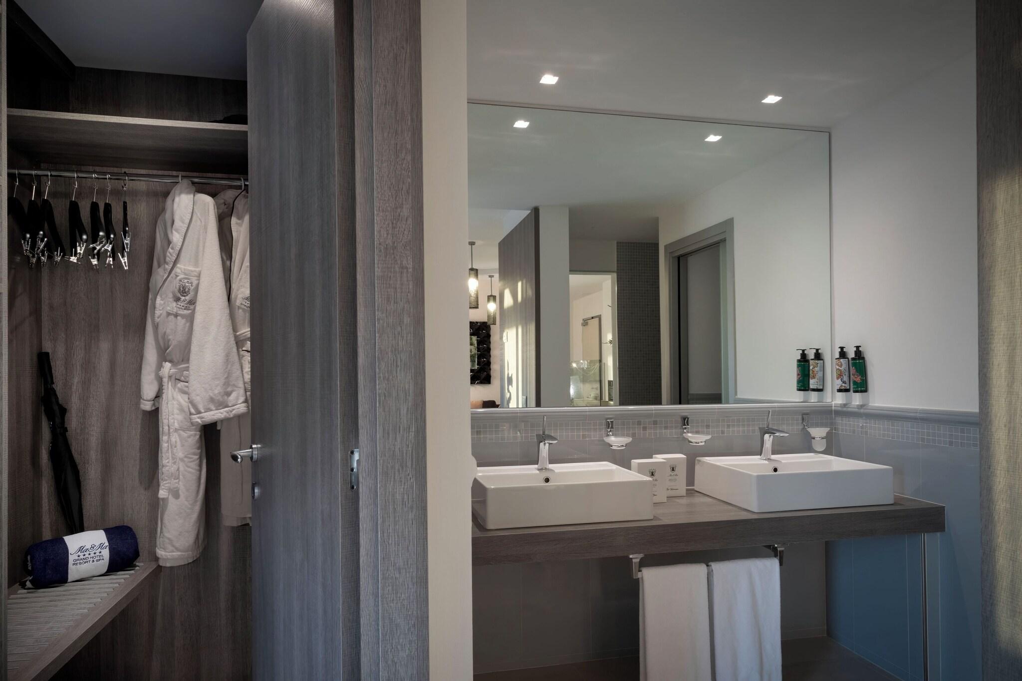 Suite Partial Sea View