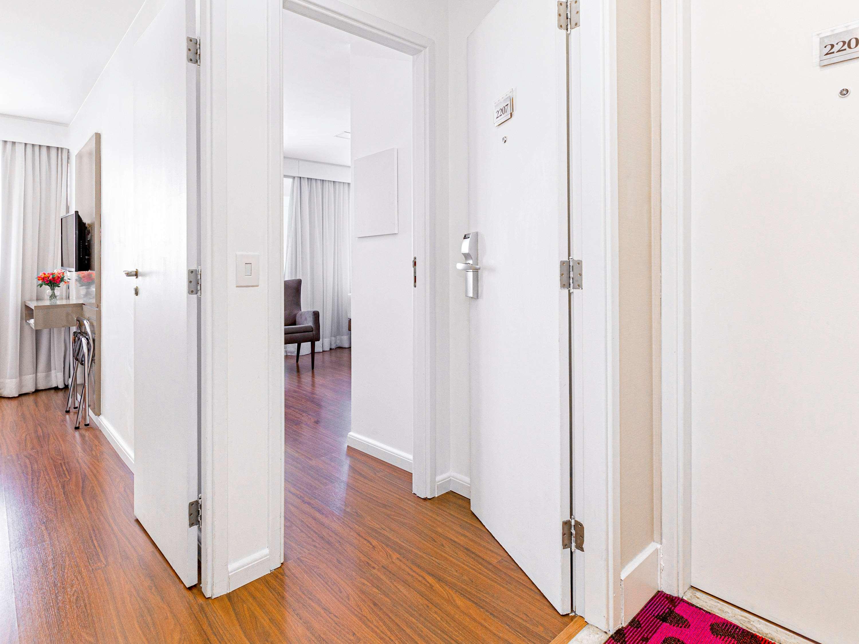 Junior Suite with Views