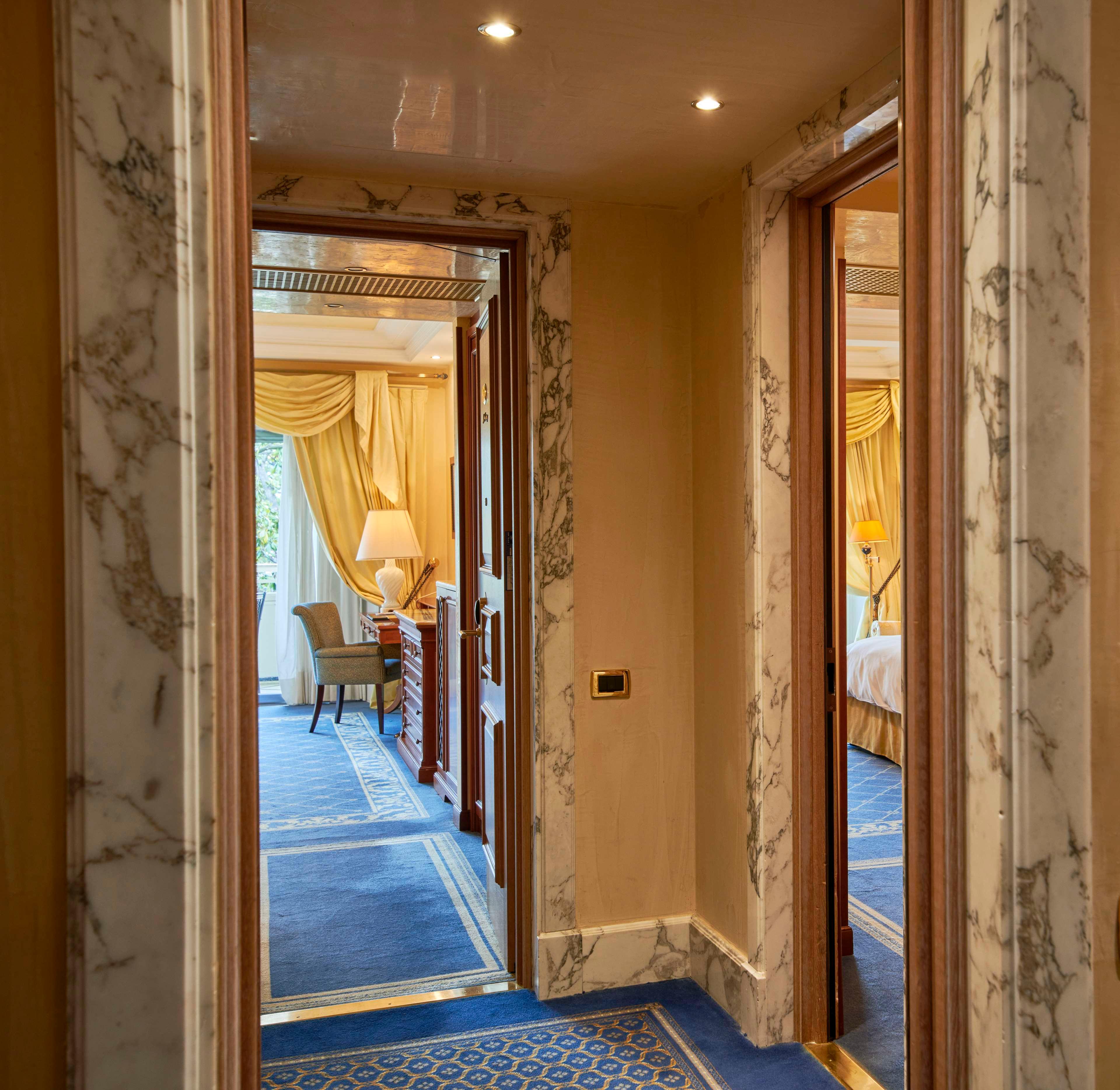 Family Room Connecting Room