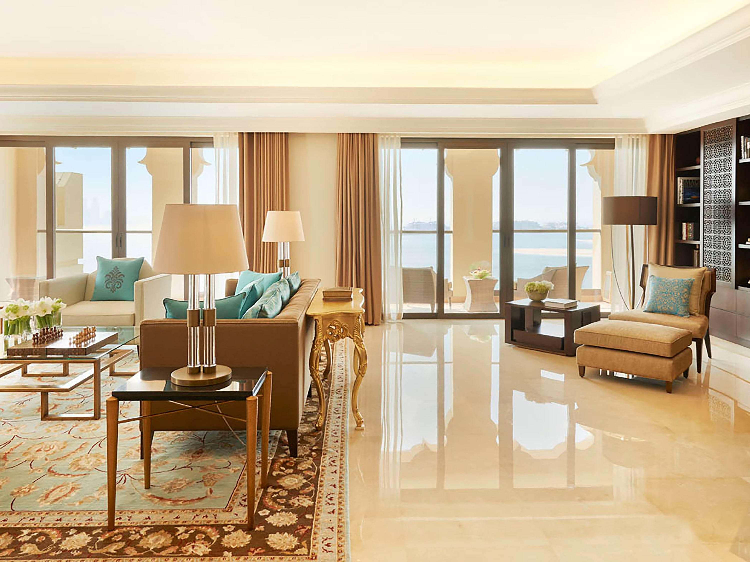 Room Deluxe with Kitchenette