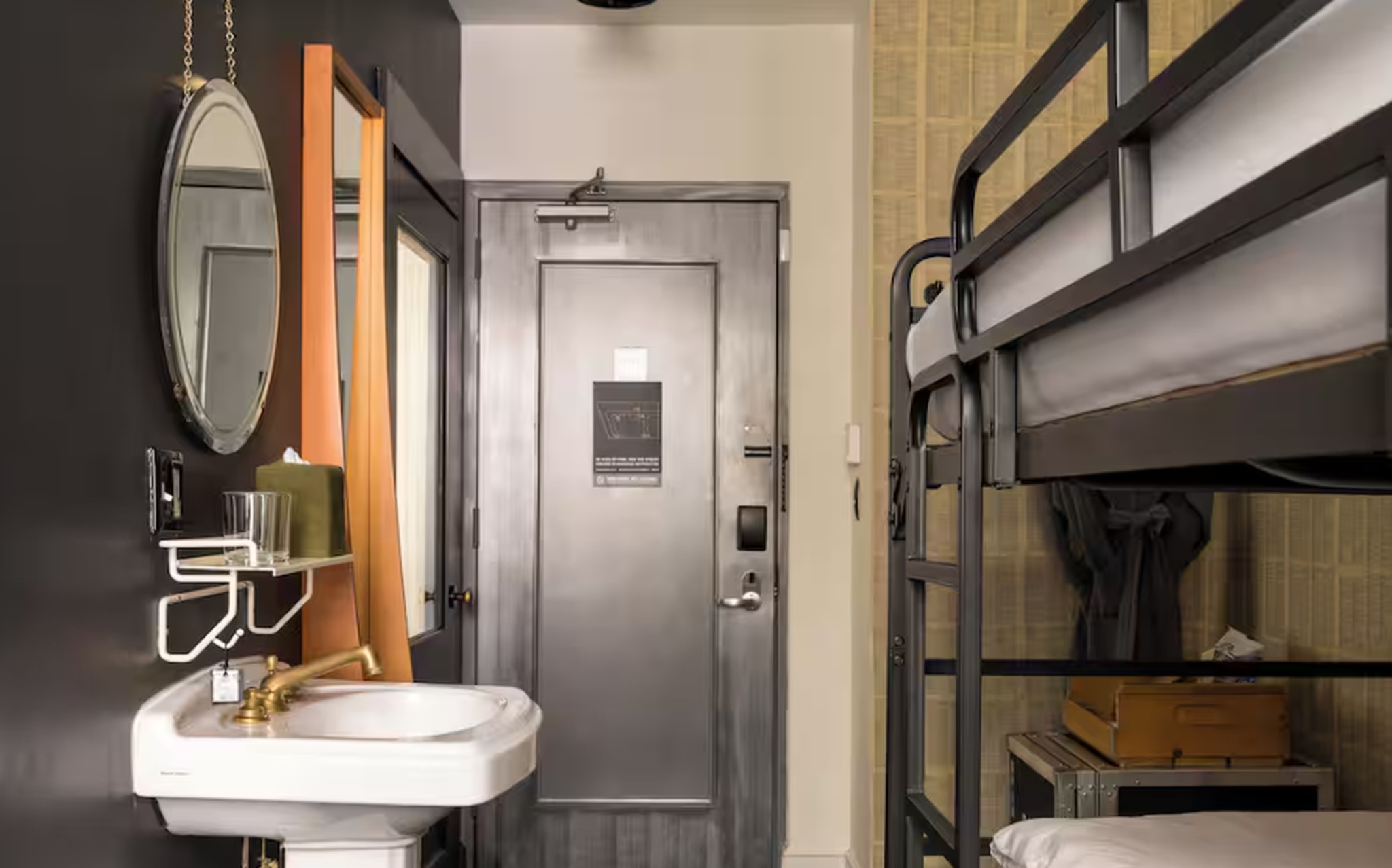 Room Bunk Bed