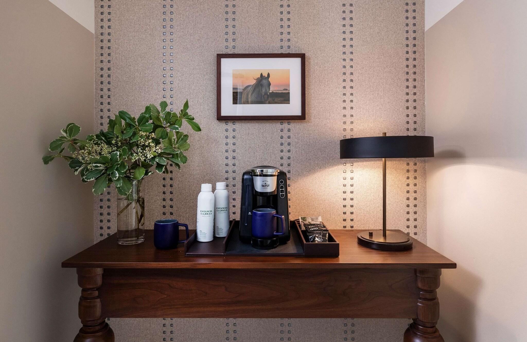 Quadruple Accessible with Views