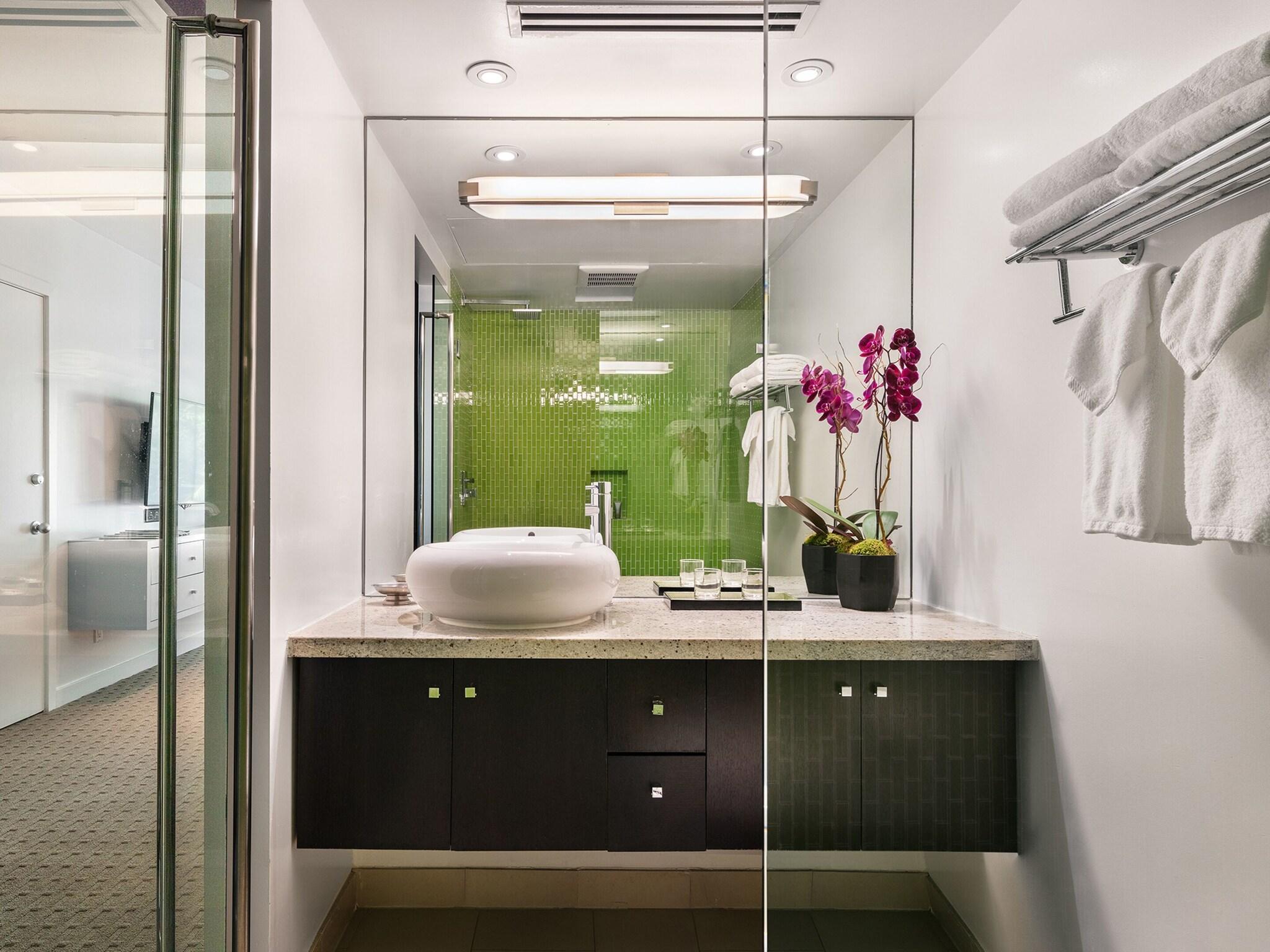 Double Guest Room King Bed