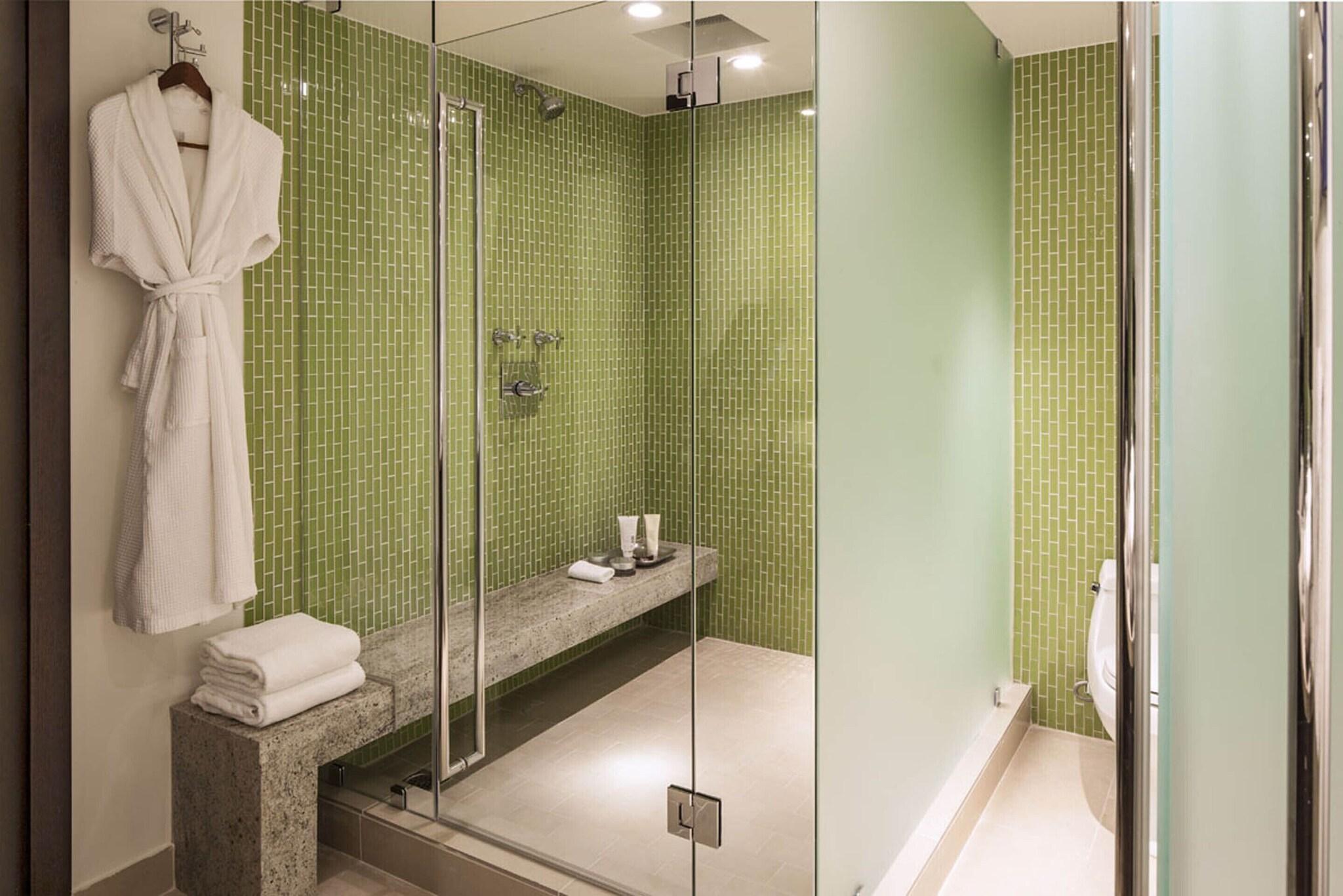 Studio King Size Bed