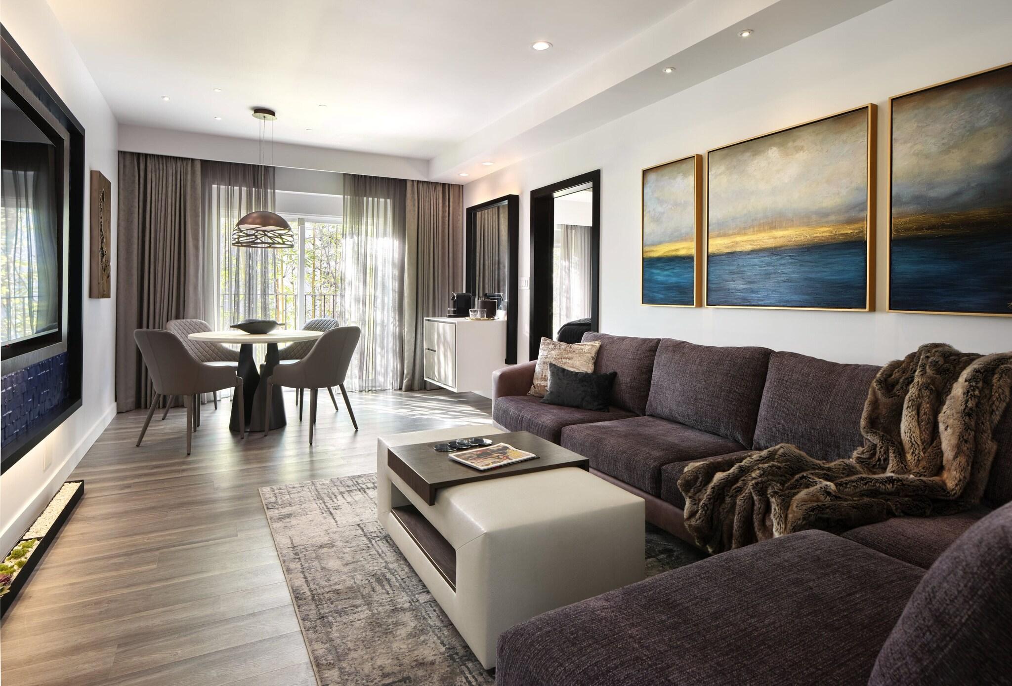 Villa Deluxe King Bed