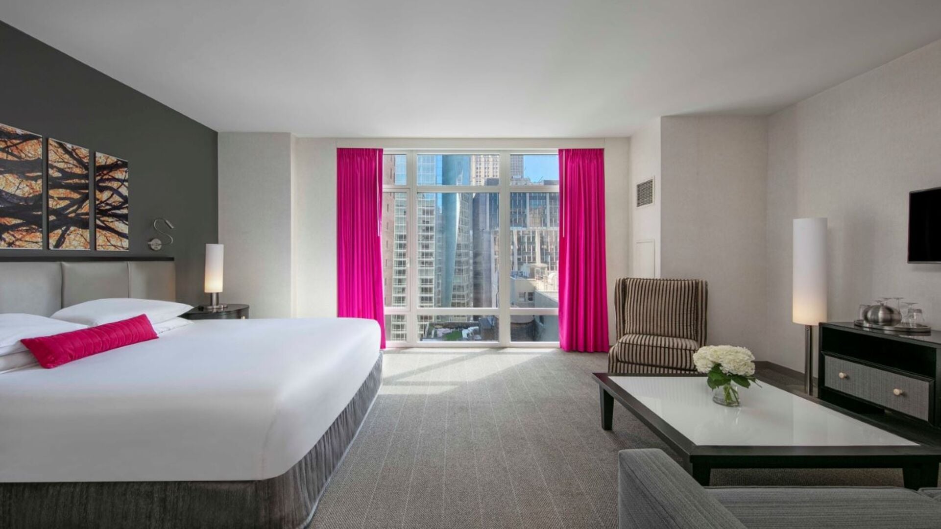 Room Deluxe King Bed