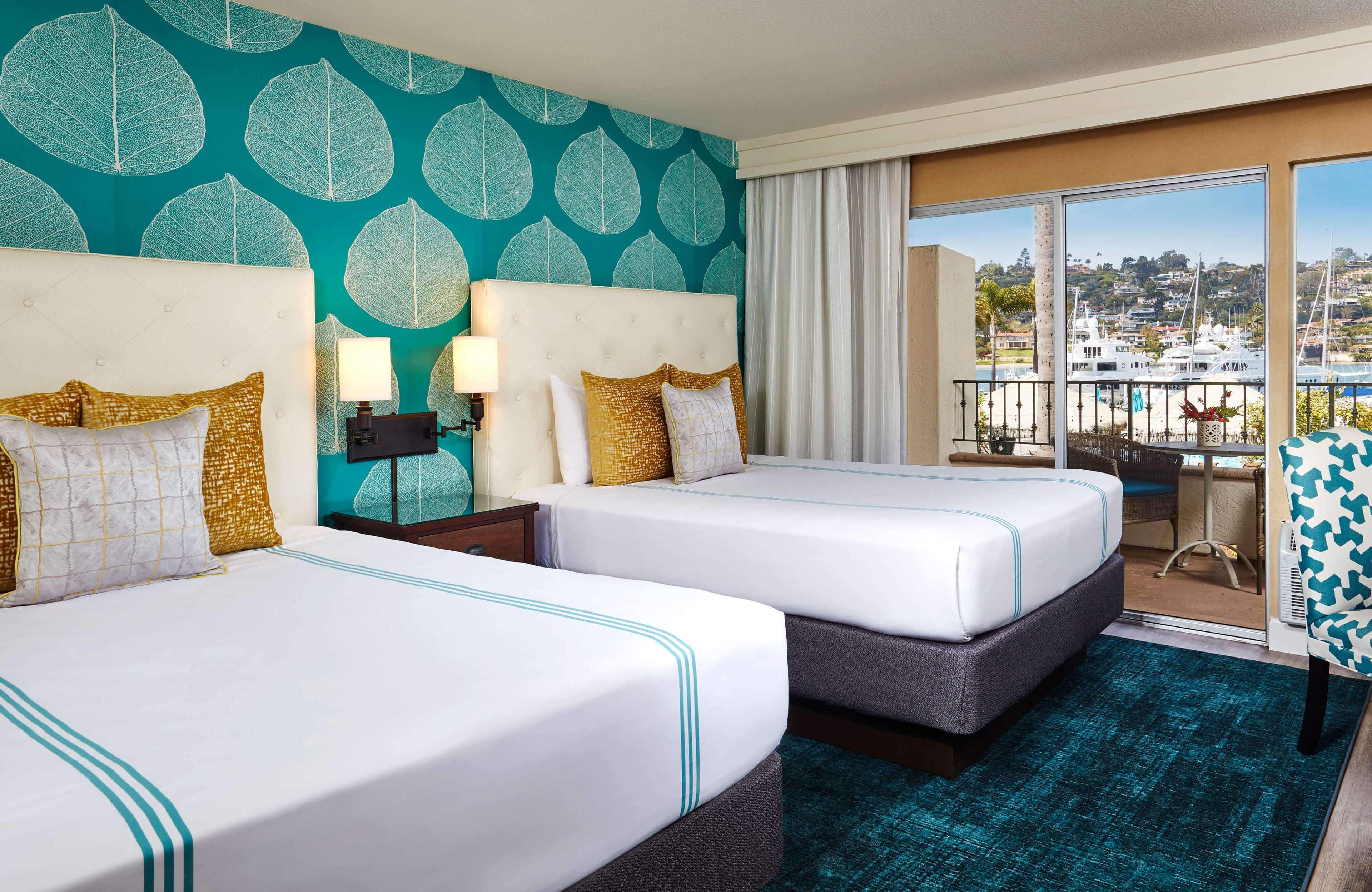 Double Deluxe Two Queen Beds