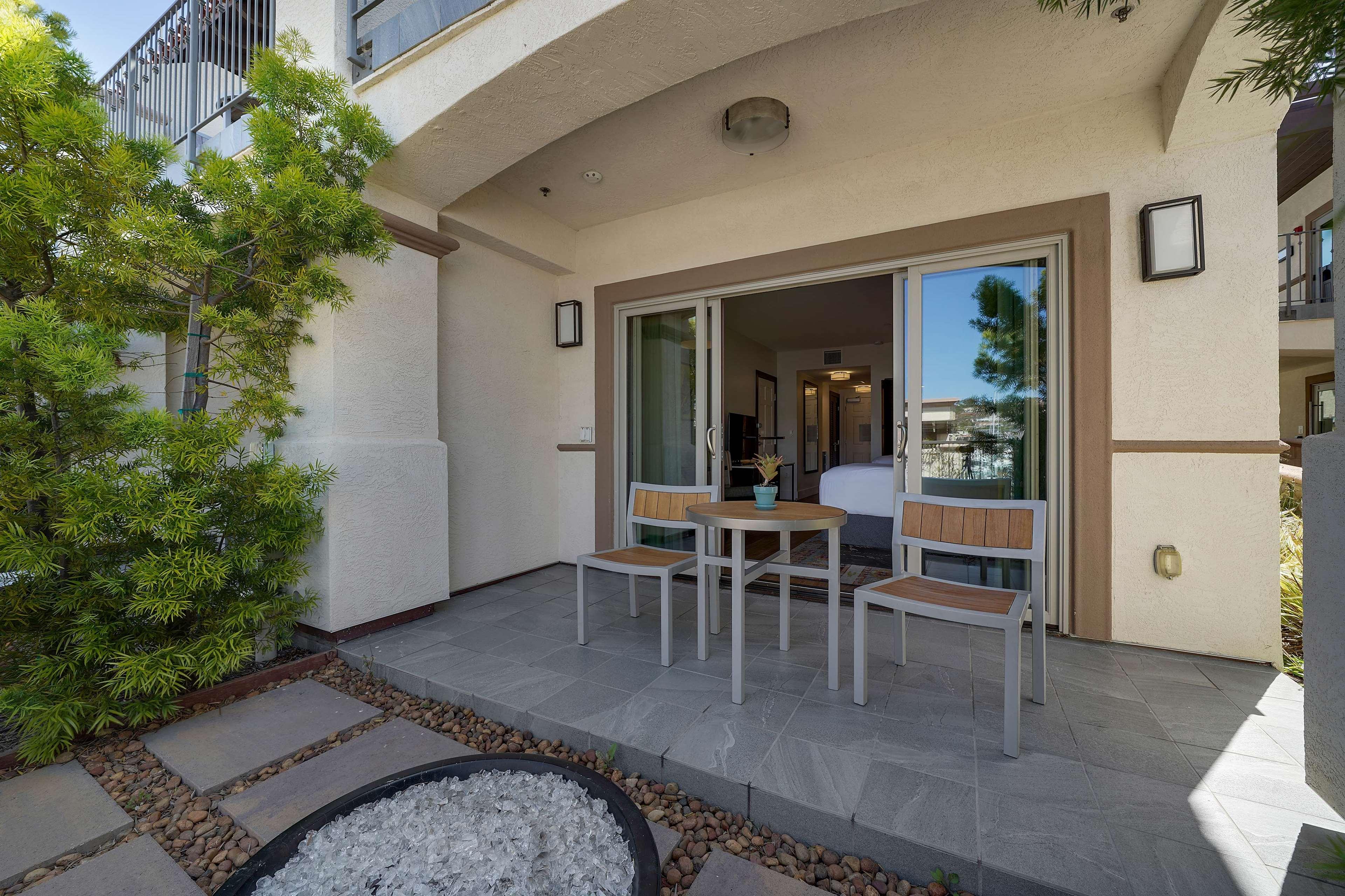 Junior Suite King Size Bed