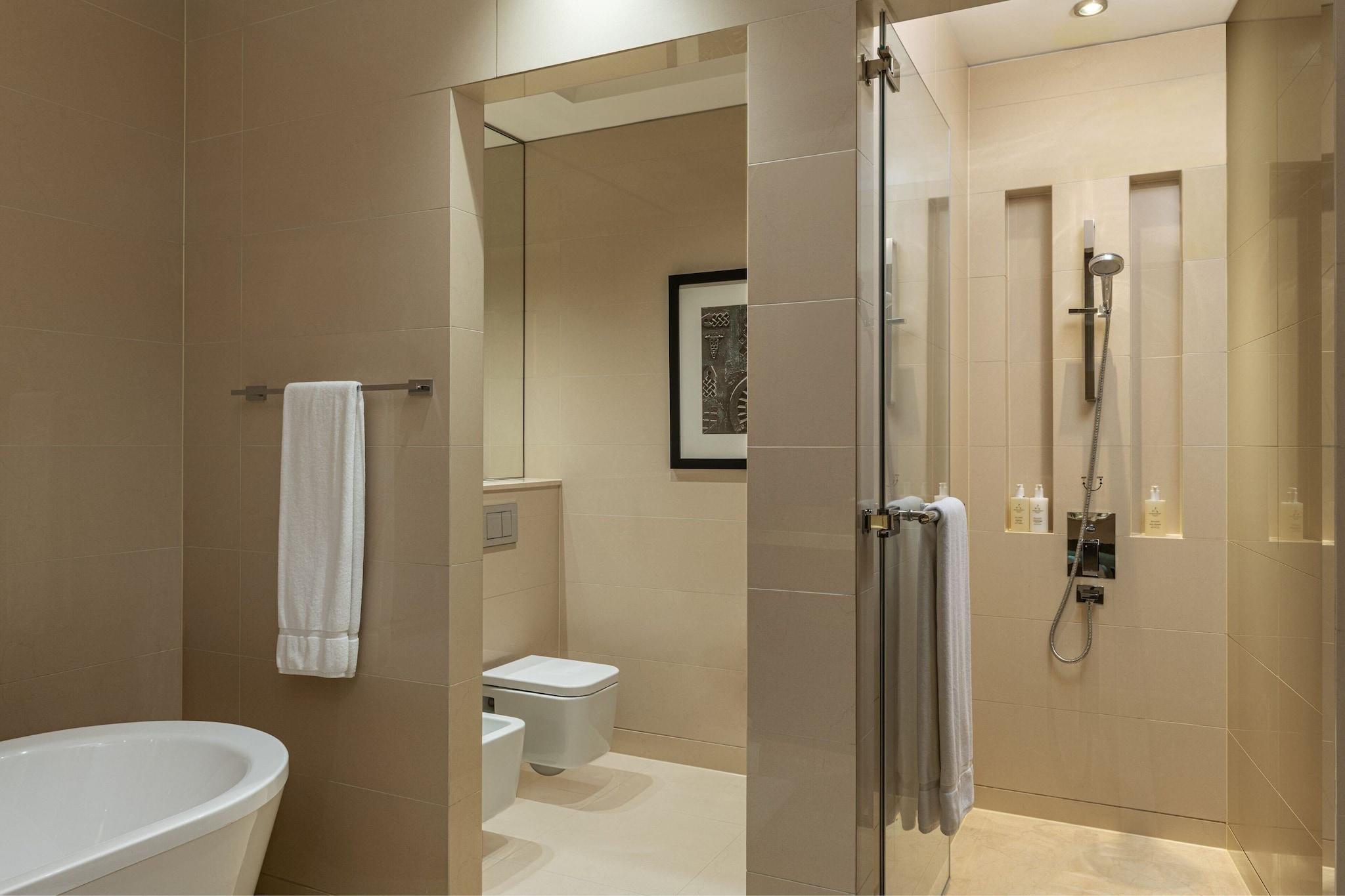 Double Executive King Bed