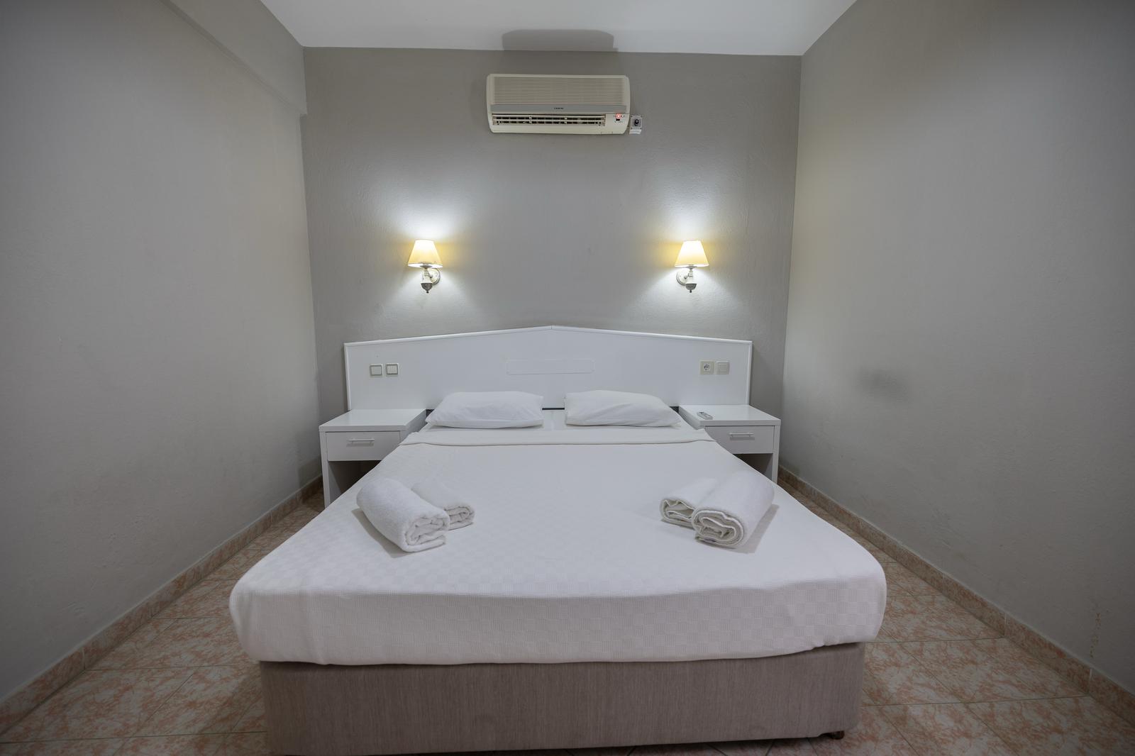 Single Two Bedrooms One Bathroom