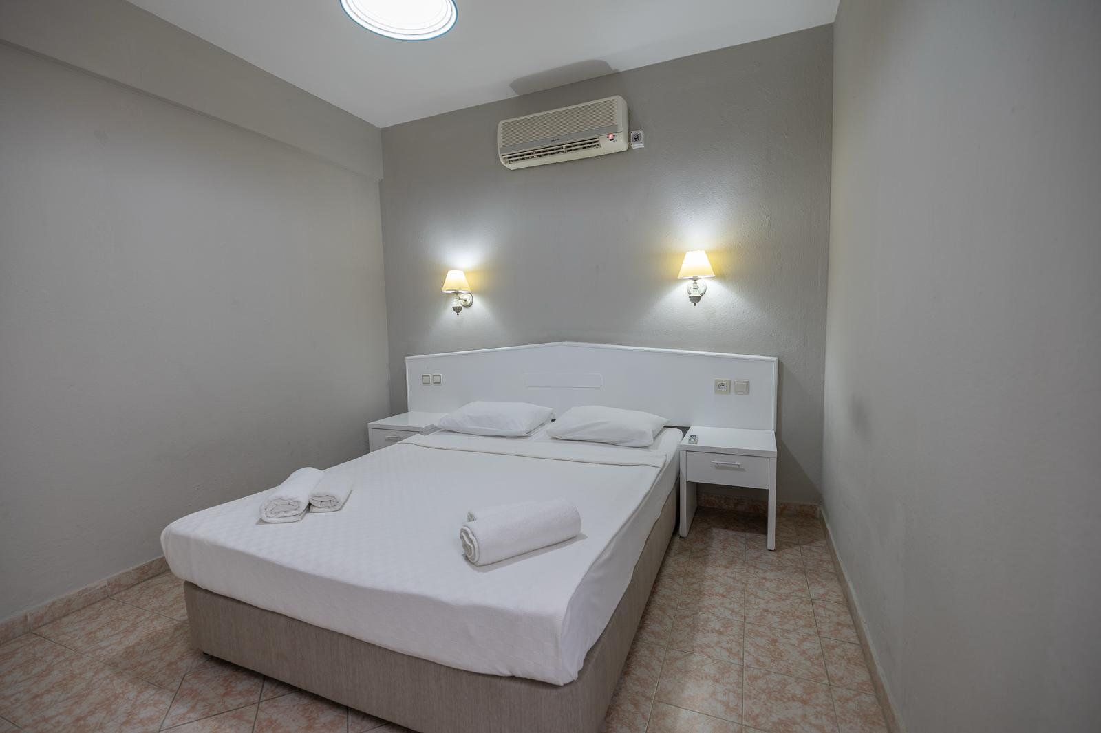 Single Two Bedrooms One Bathroom