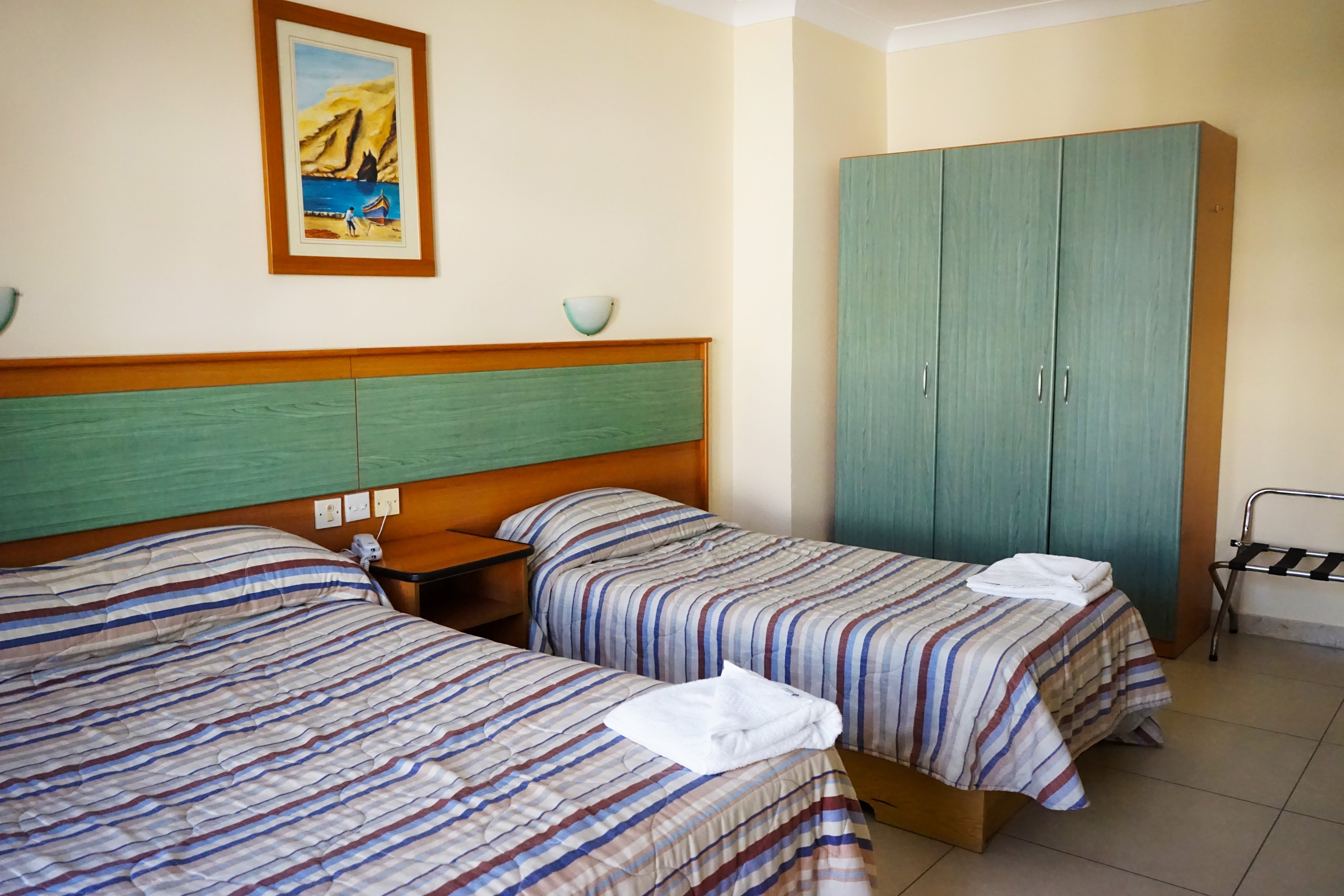 Double or Twin Standard