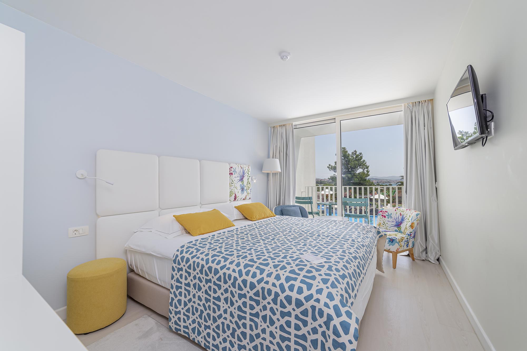 Family Room Standard