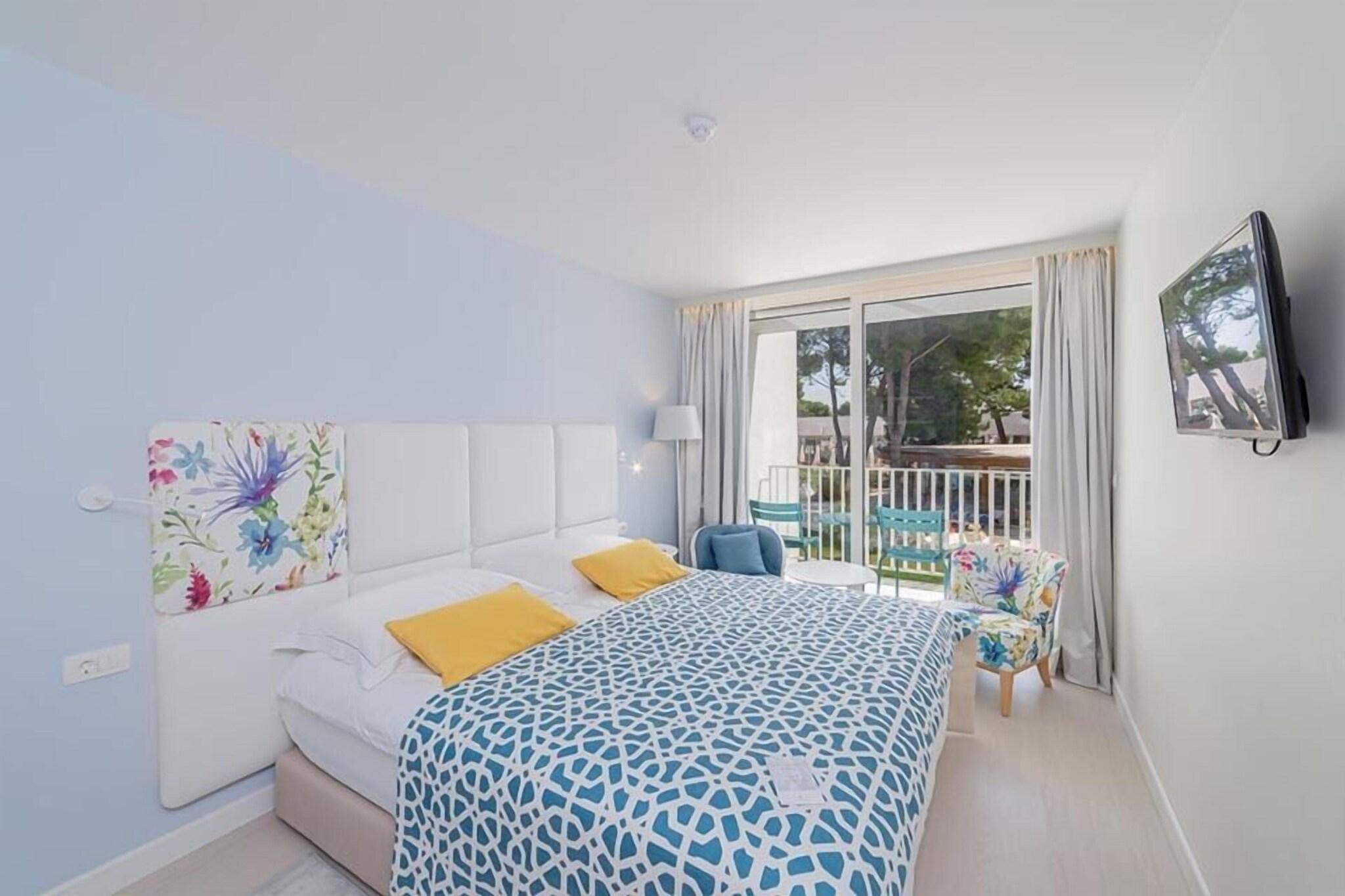 Family Room with Views