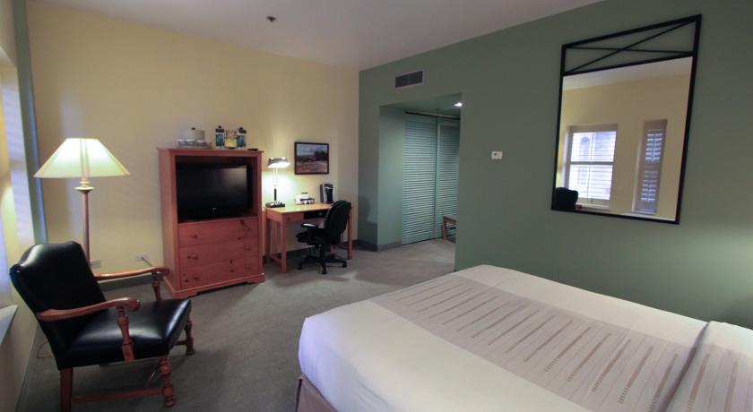 Double Superior Queen Bed