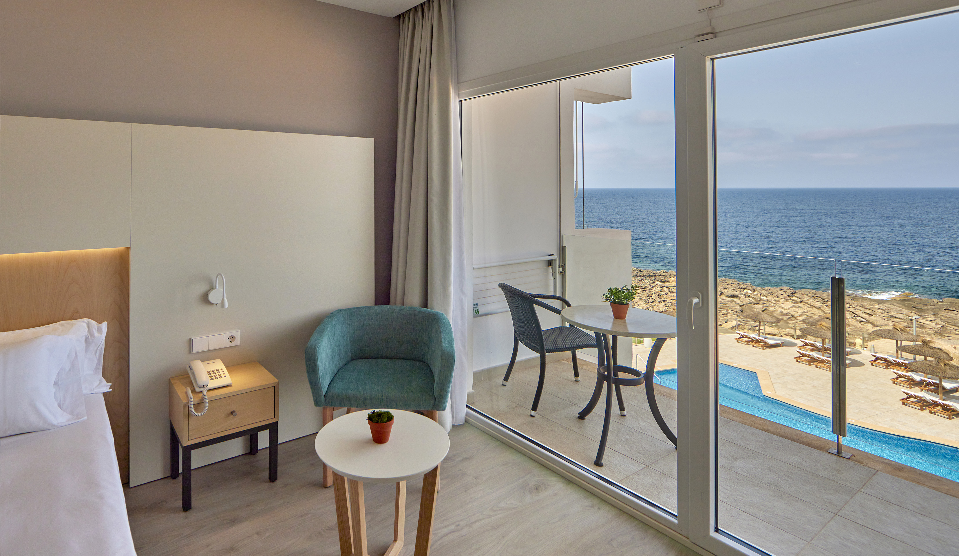 Double or Twin Sea View