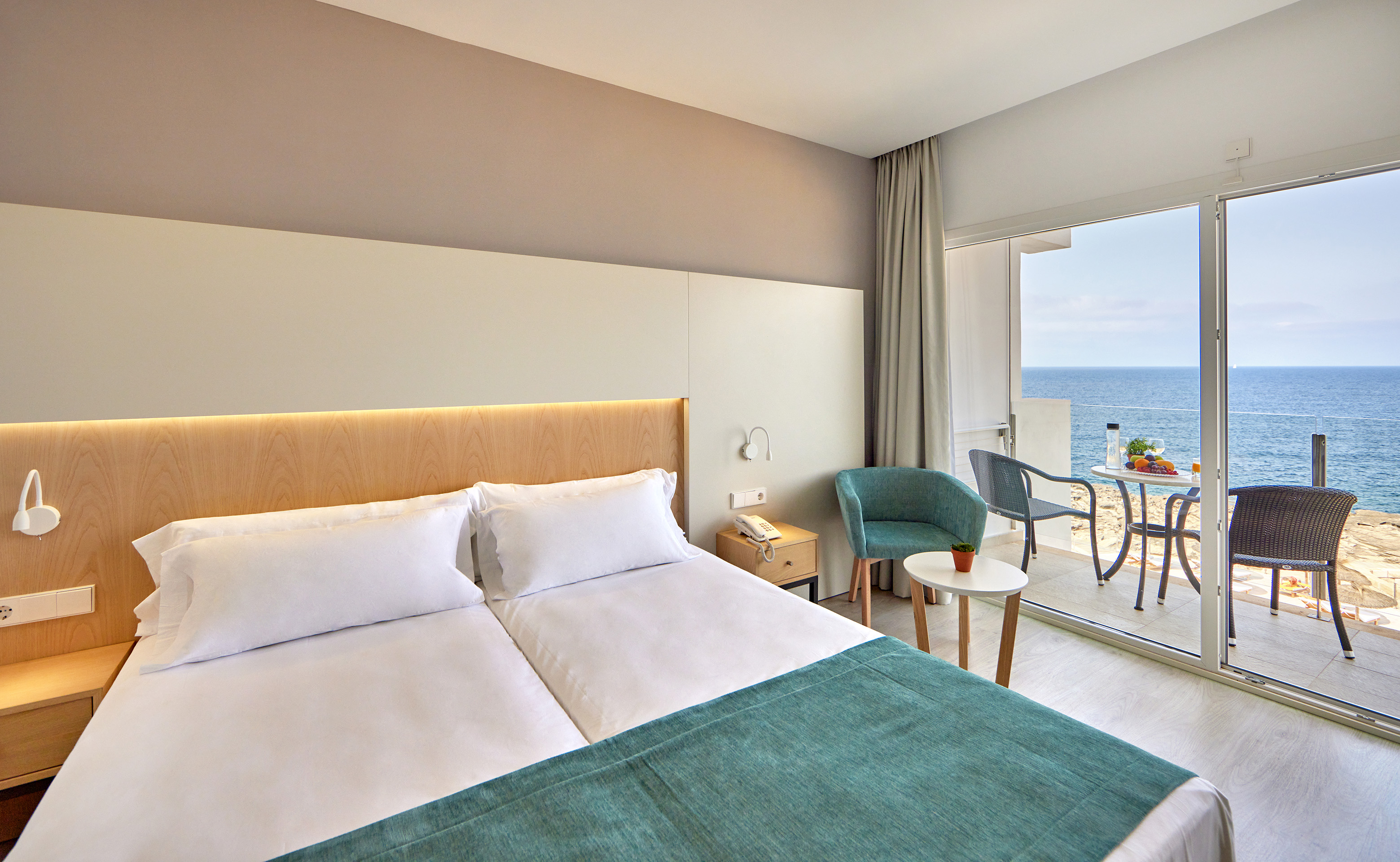 Double or Twin Sea View