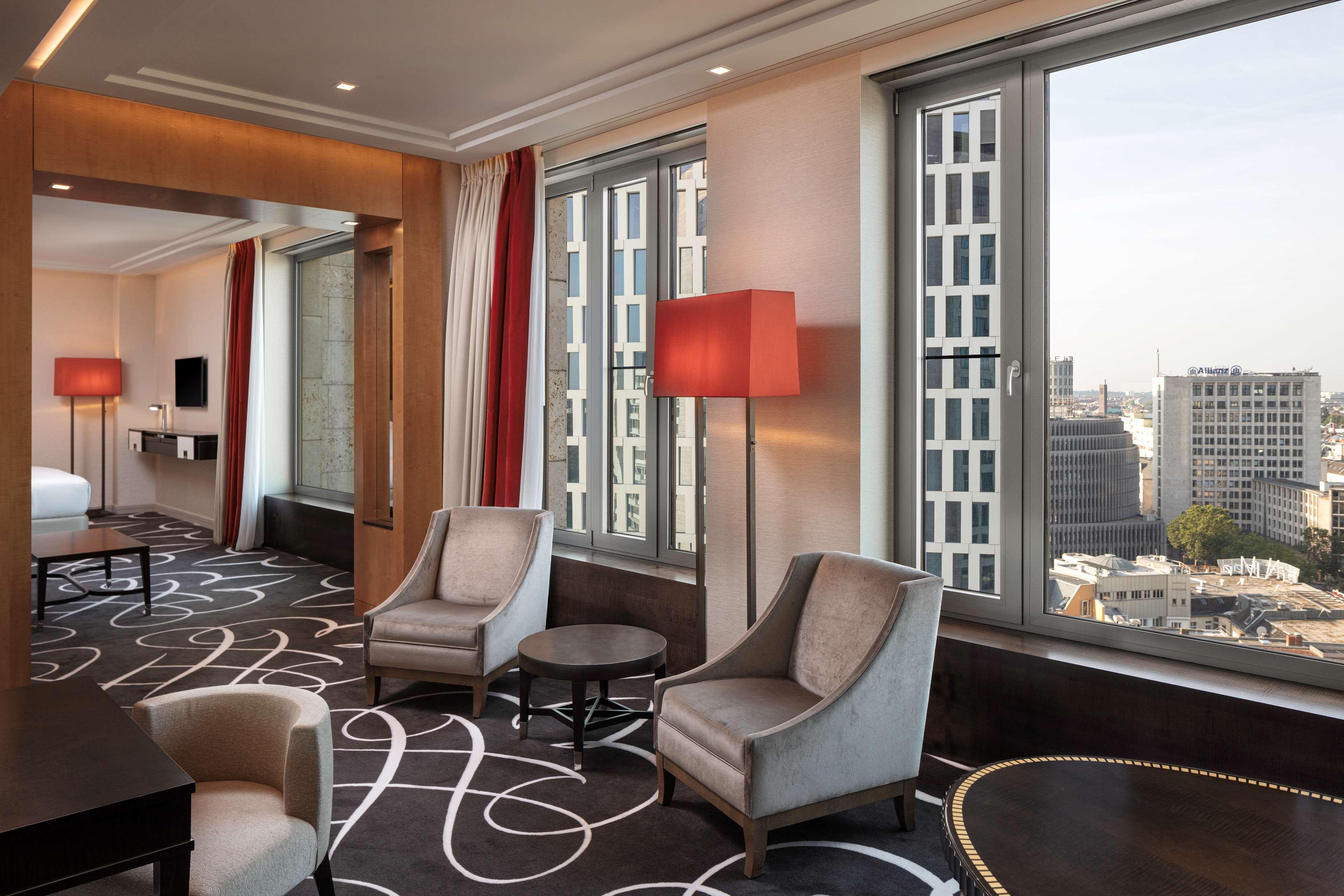 Junior Suite King Size Bed