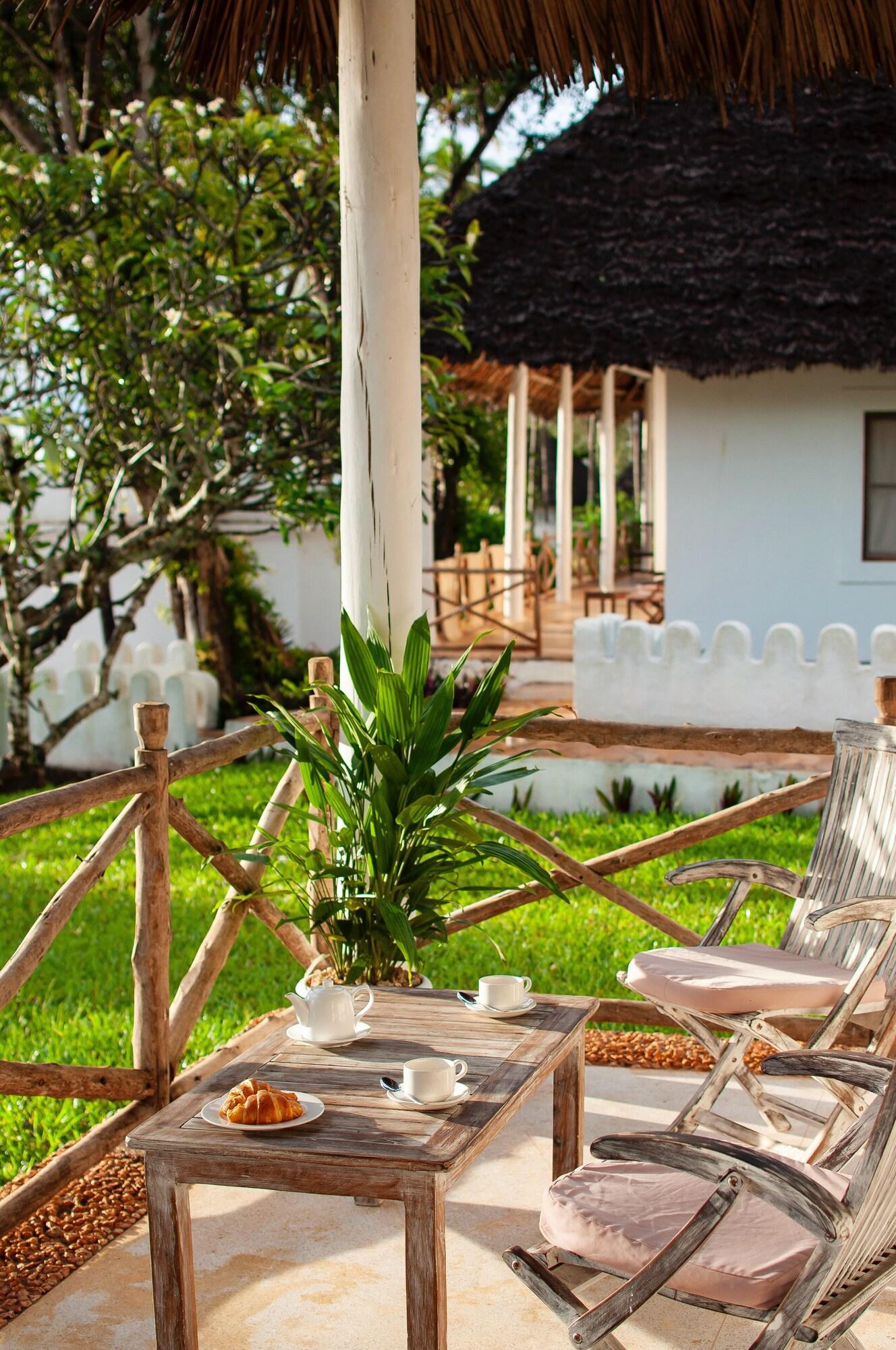 Family Room Superior King Bed