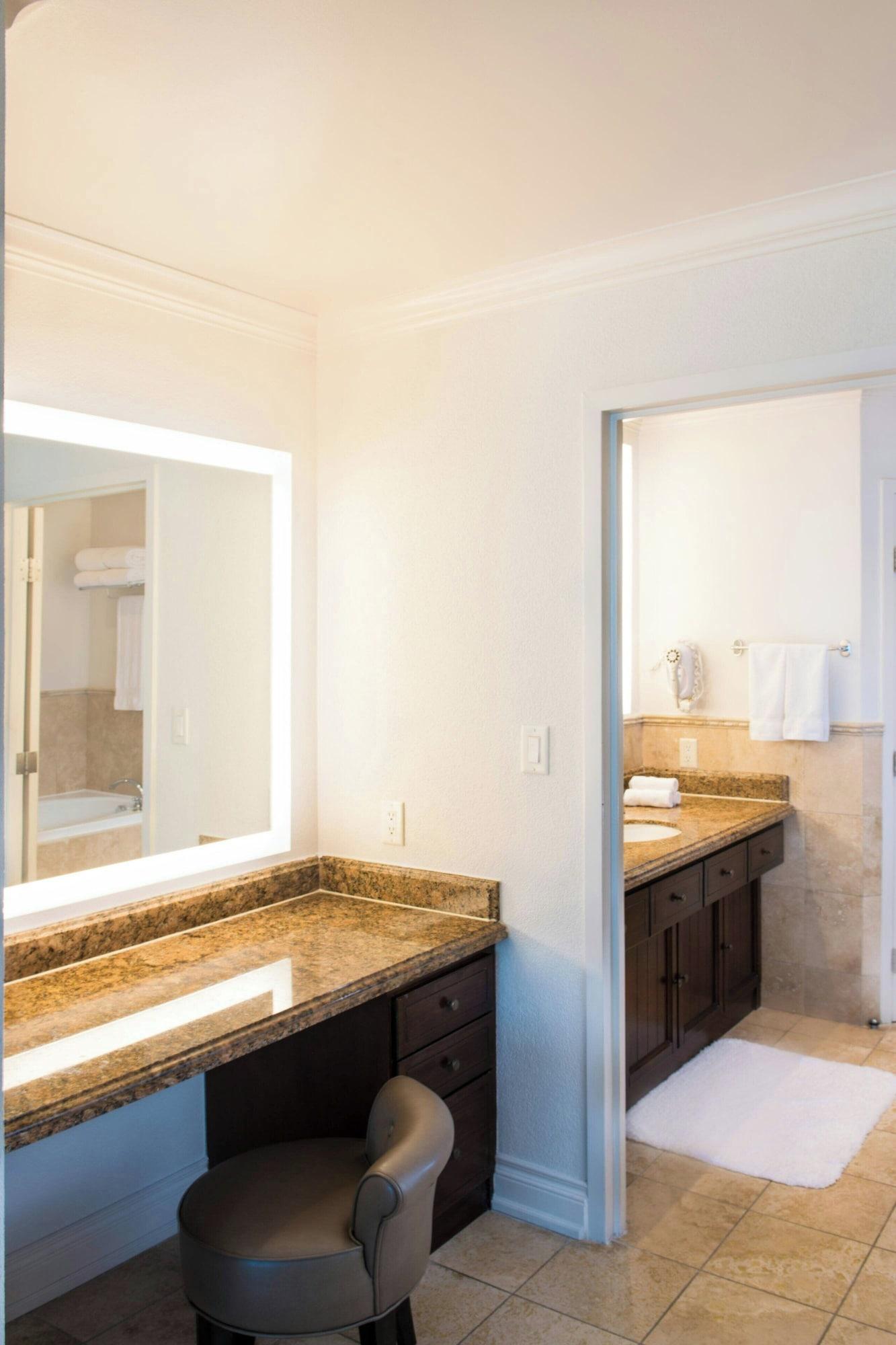 Suite Ocean View Two Double Beds