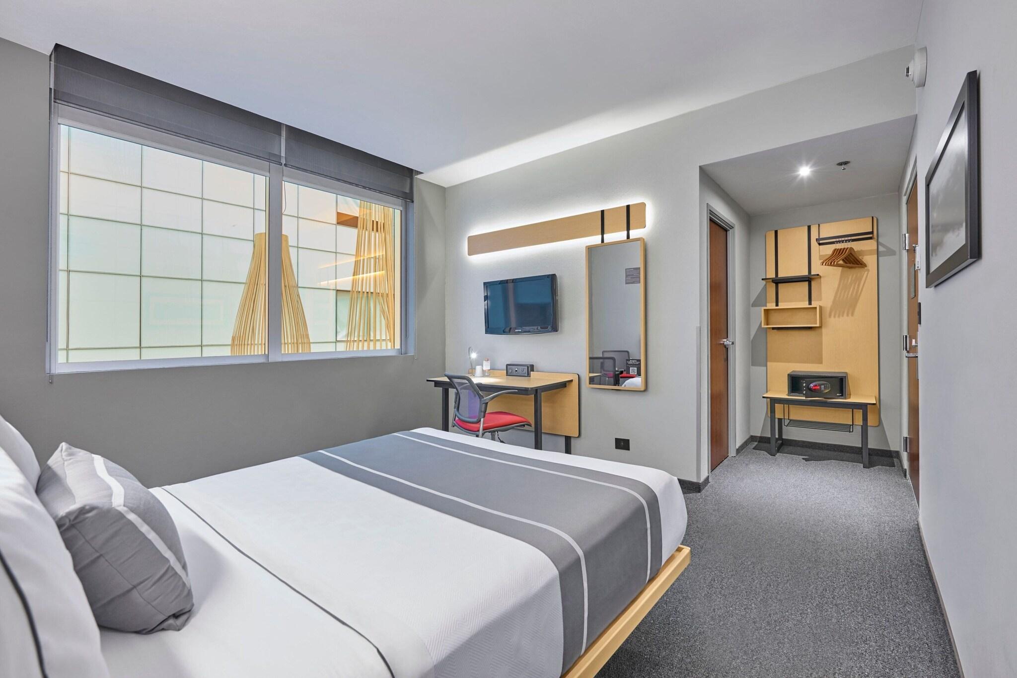 Double Queen Size Bed