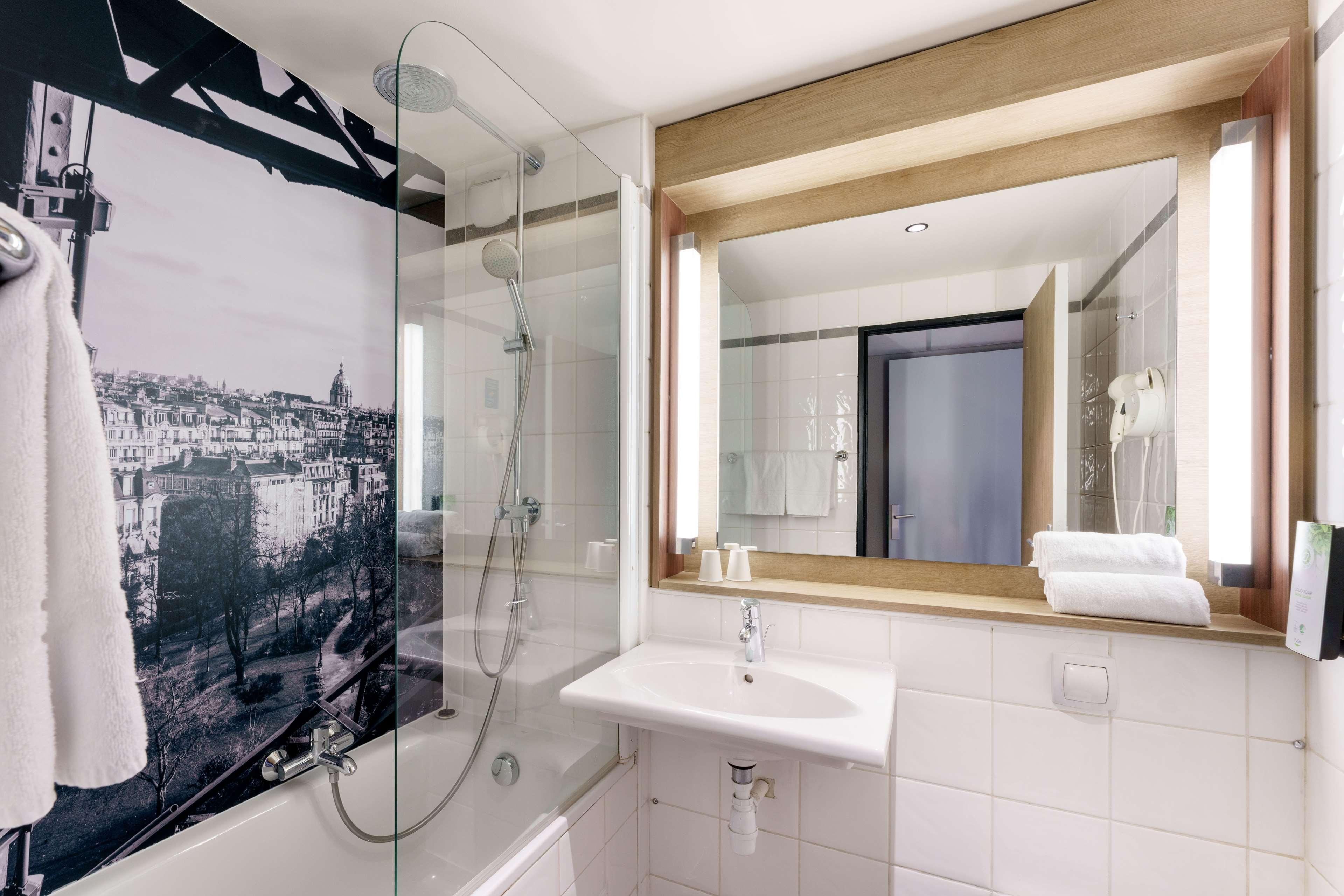 Double Superior Queen Bed