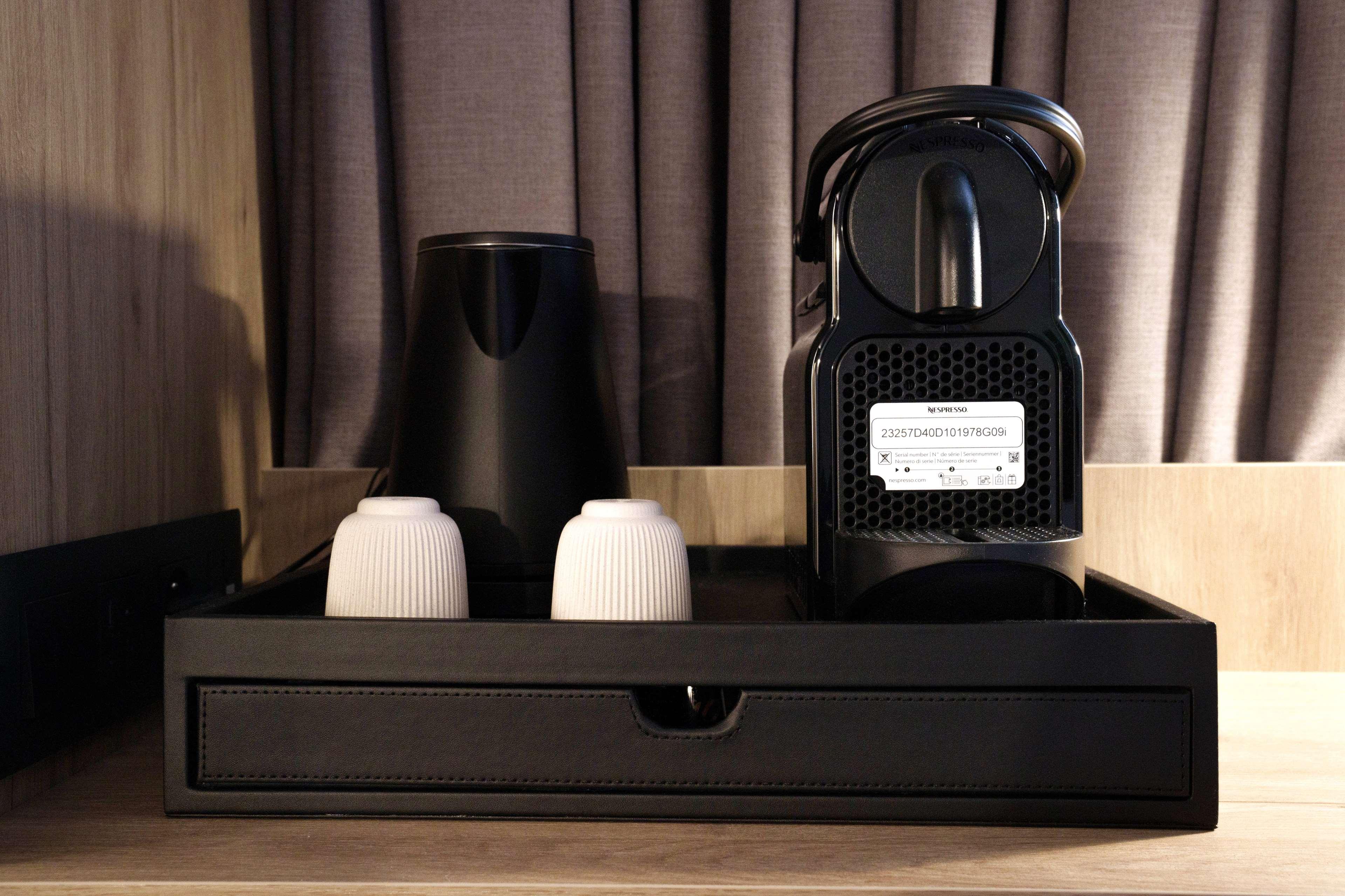 Double Premium Queen Bed