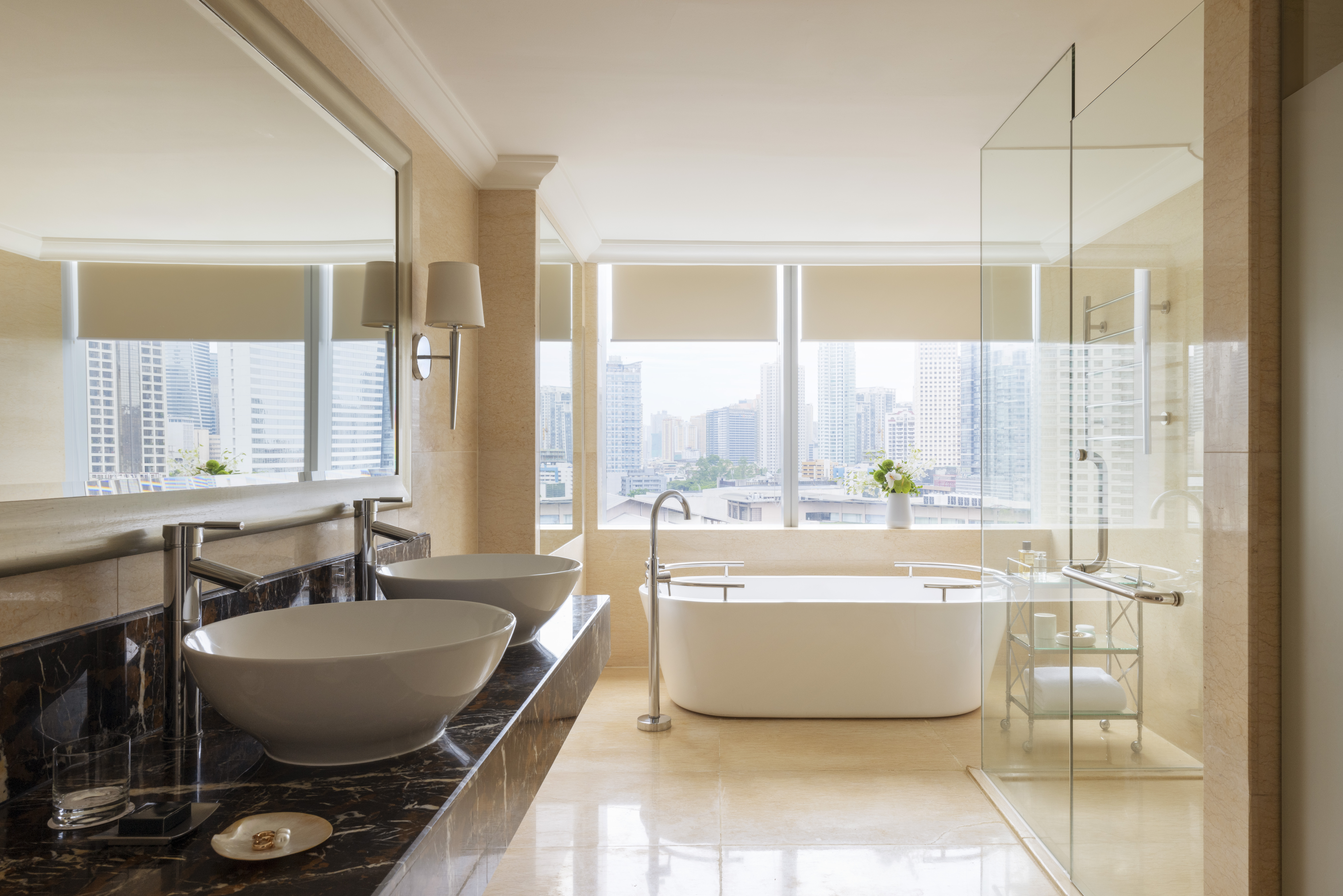 Suite Two Queen Beds