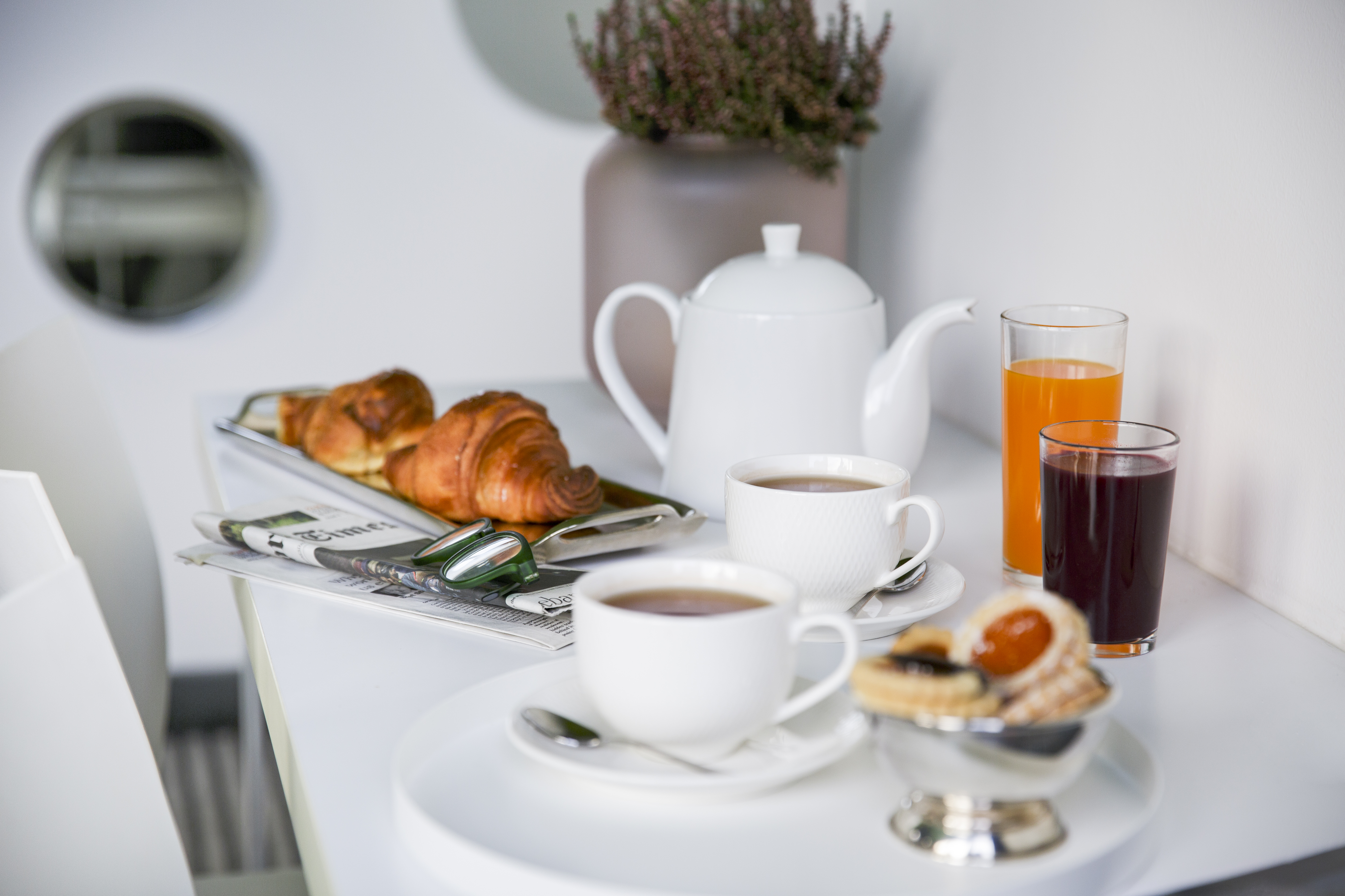 Double Premium Queen Bed