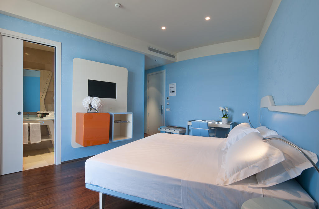 Double Single Classic