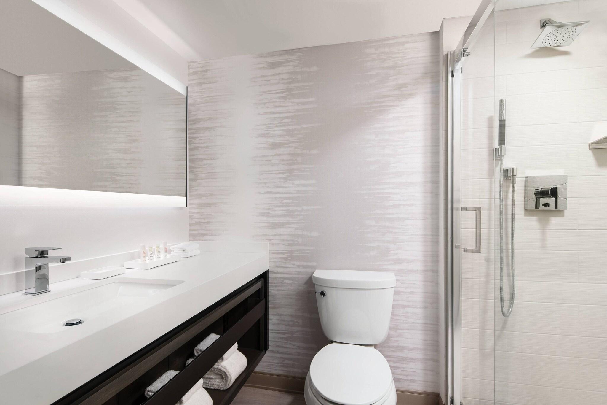 Double Accessible King Size Bed