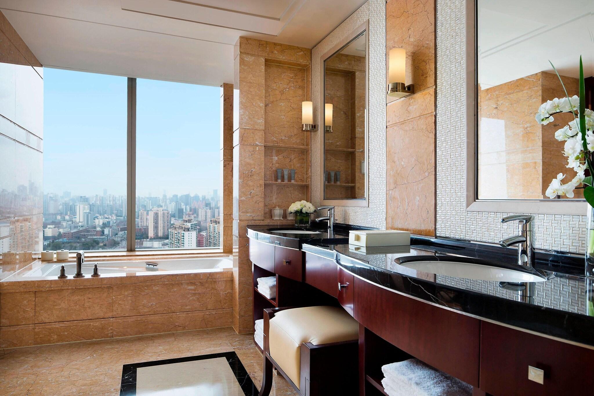 Suite Executive King Bed