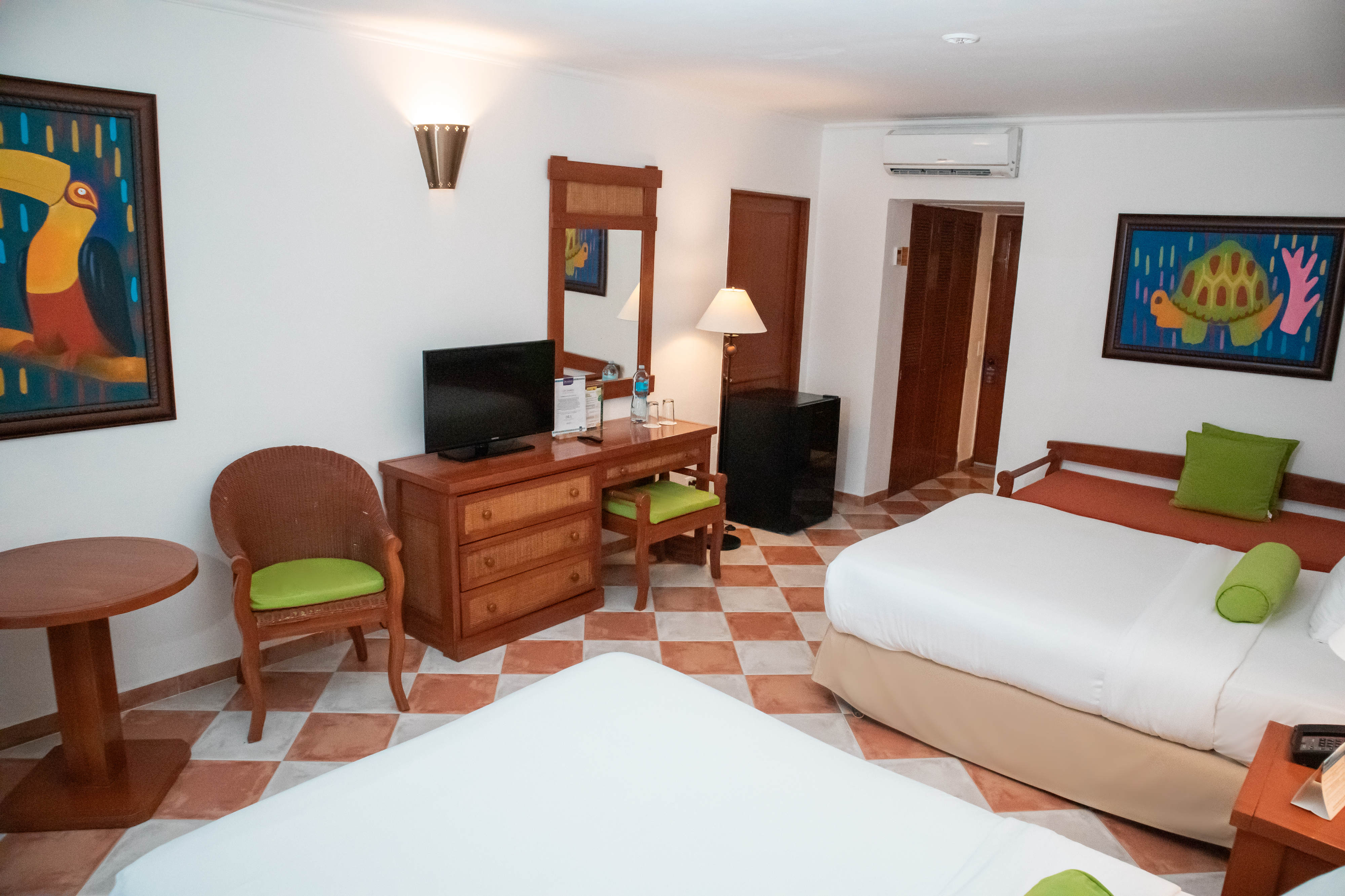 Quadruple Two Double Beds