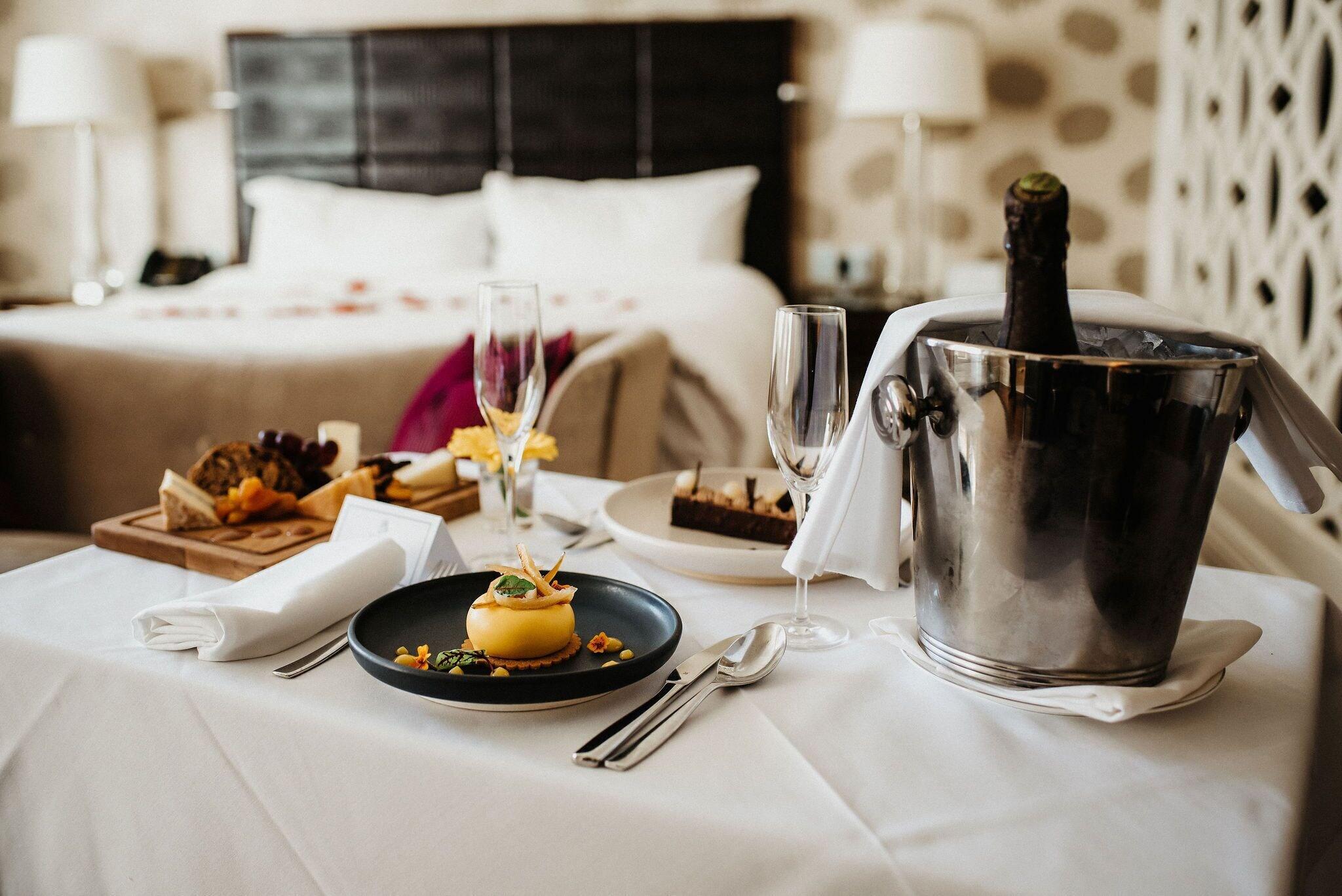 Junior Suite King Size Bed