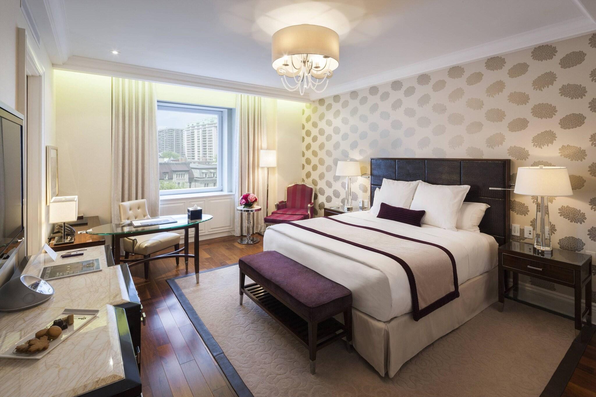 Double King Size Bed