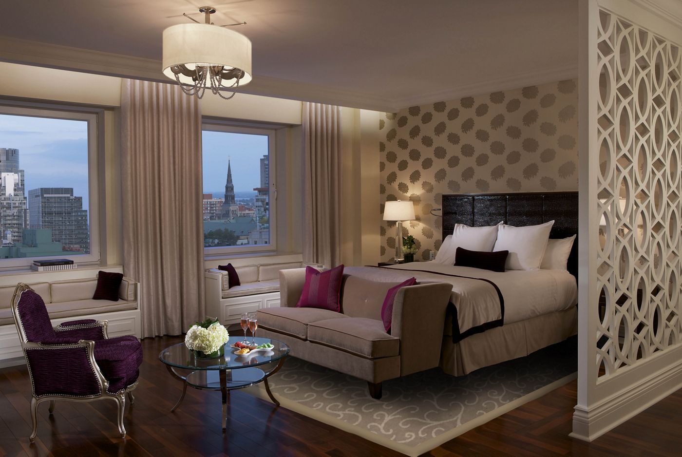 Junior Suite King Size Bed