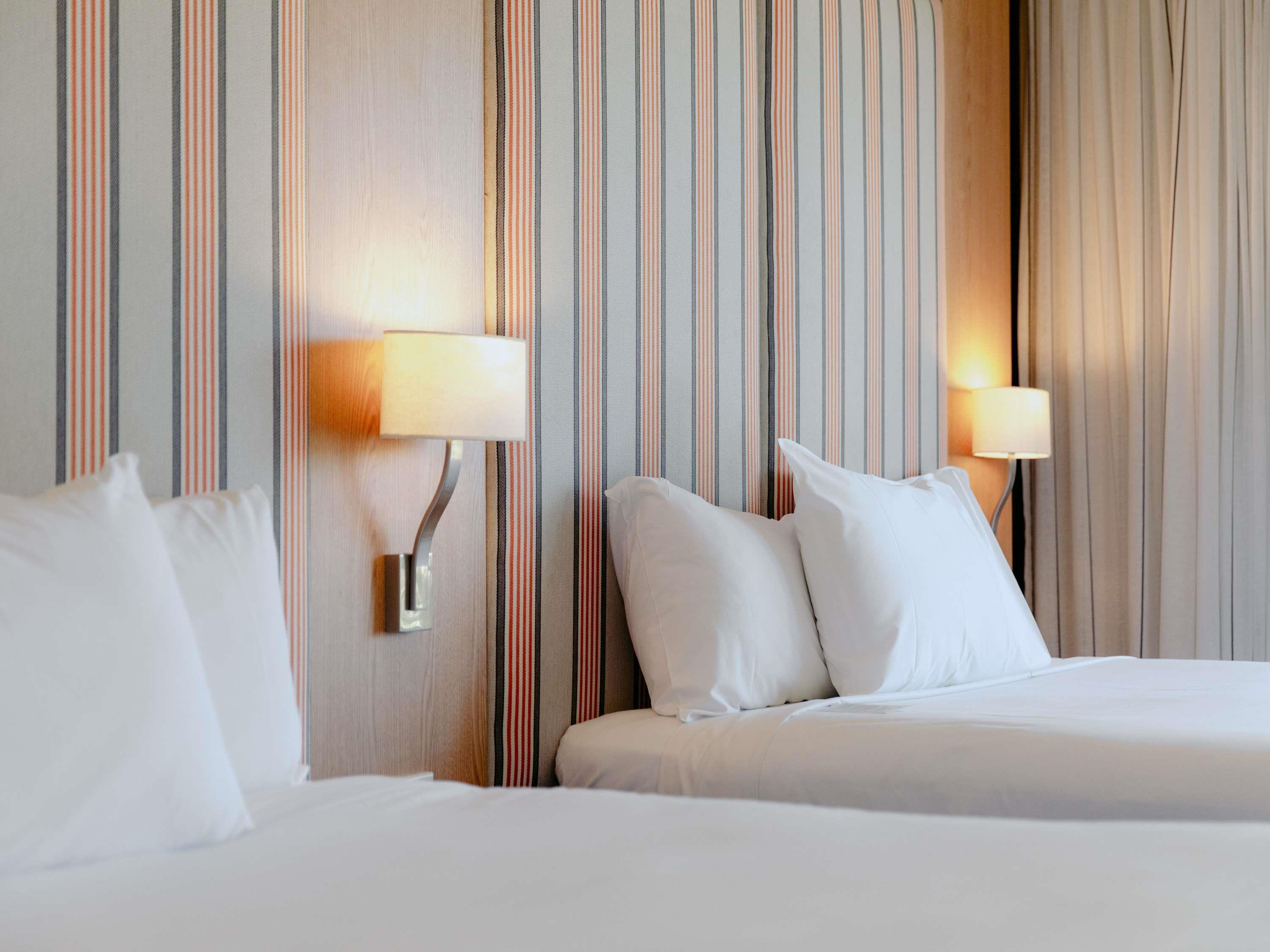 Double Queen Size Bed