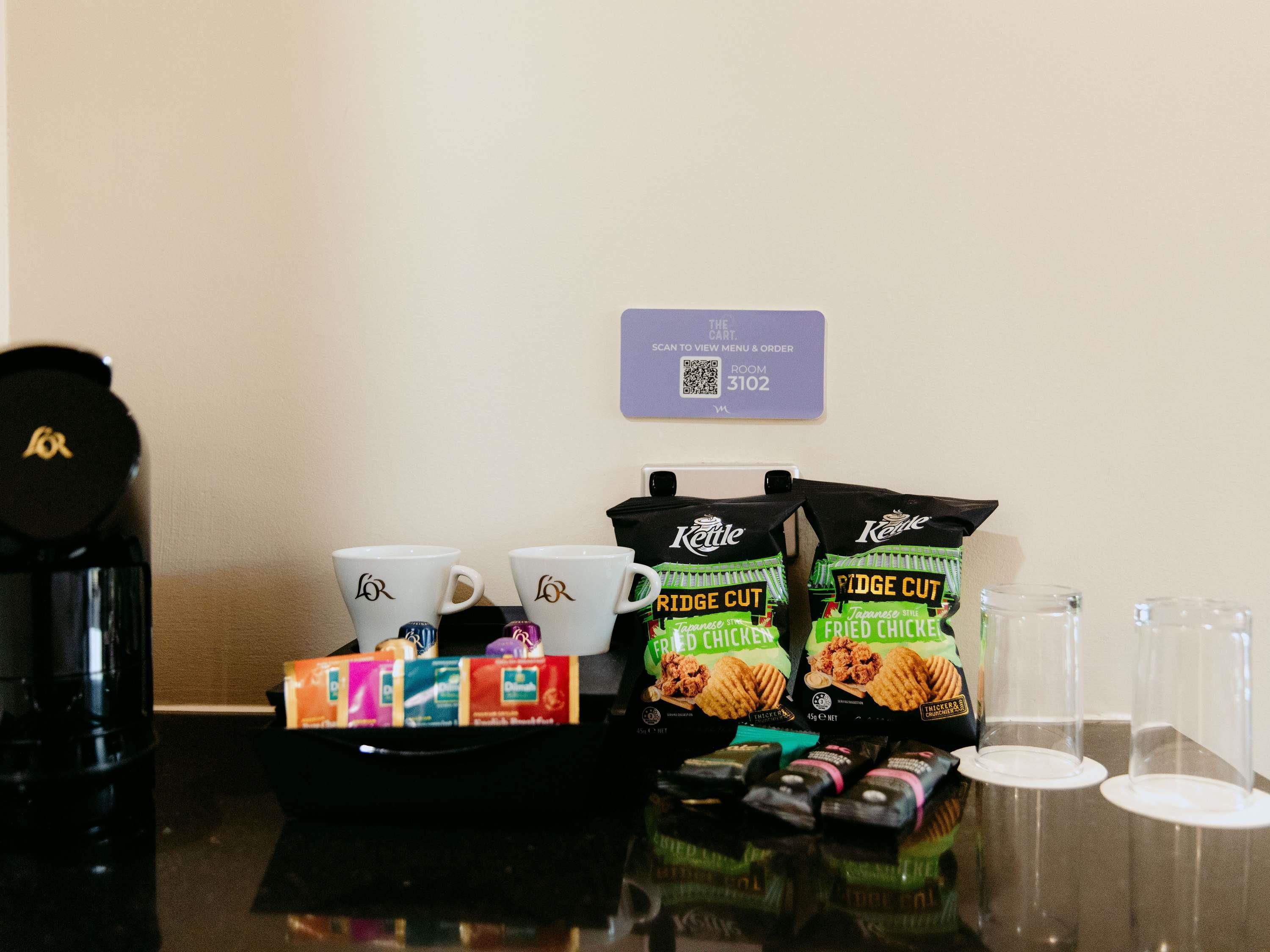 Double Queen Size Bed