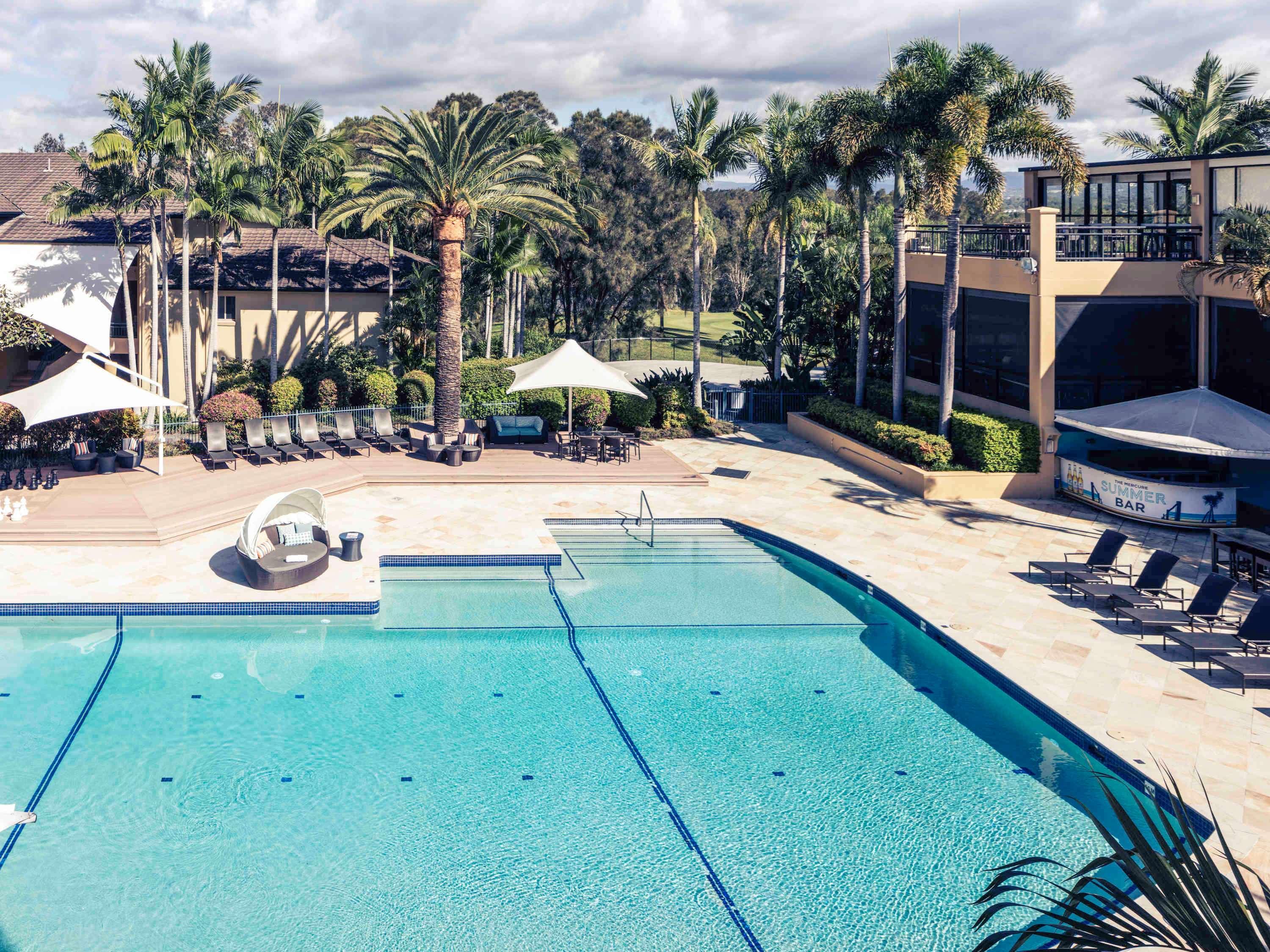 Double Pool View King Bed