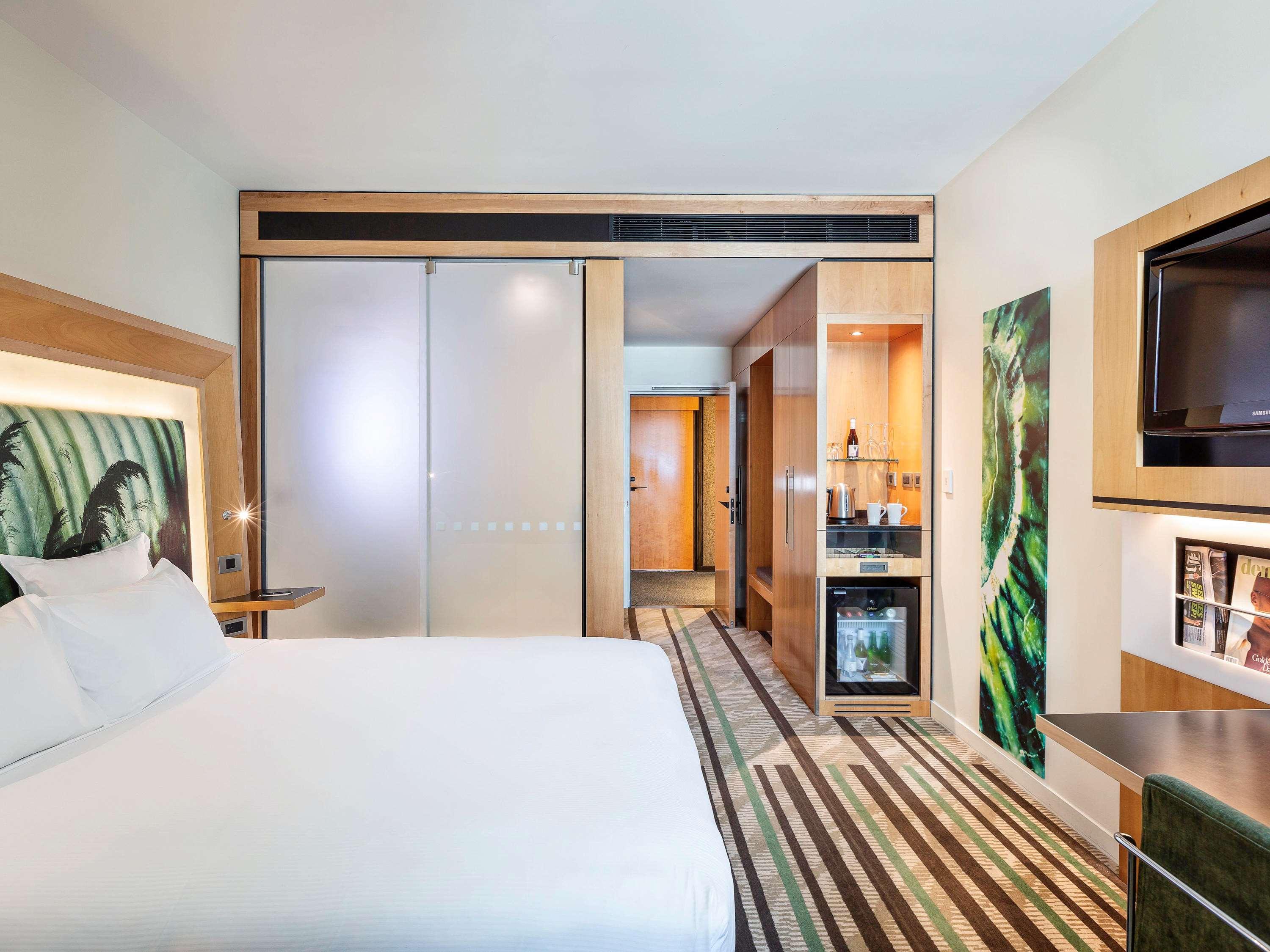 Double Superior King Bed