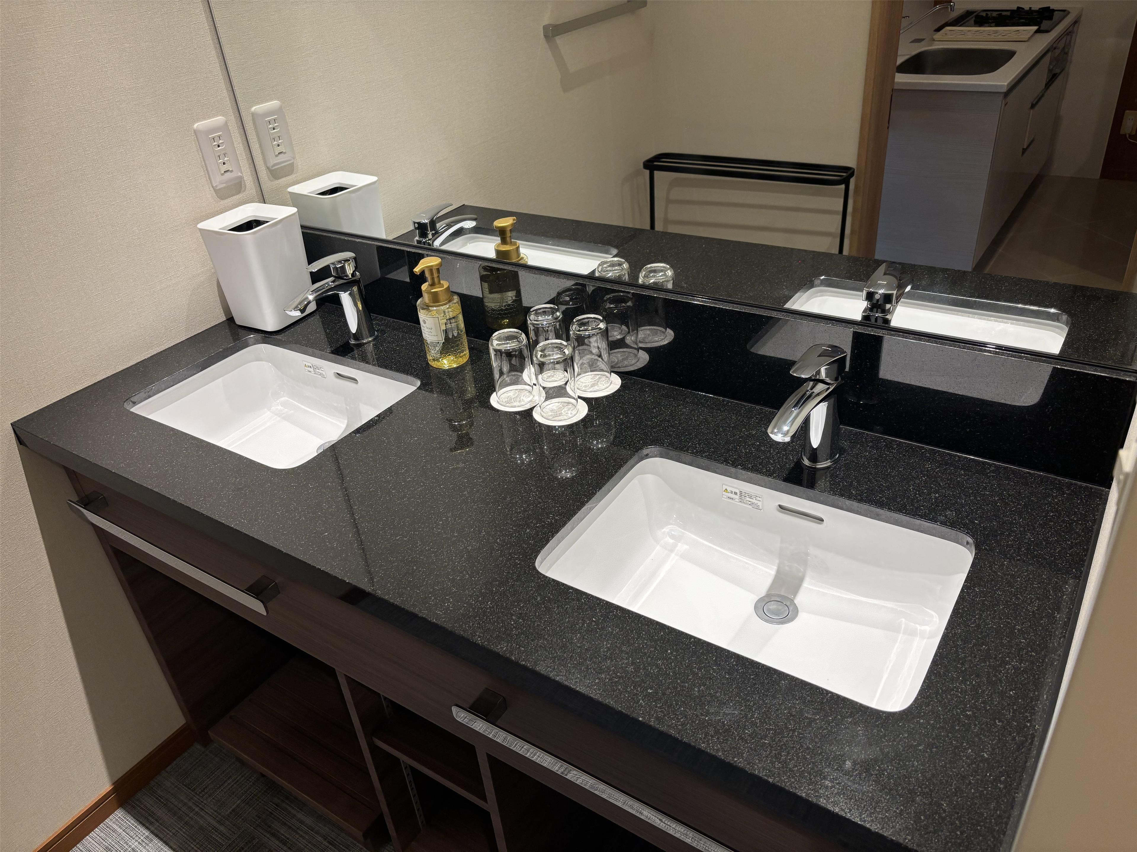 Quadruple Deluxe Ocean Front