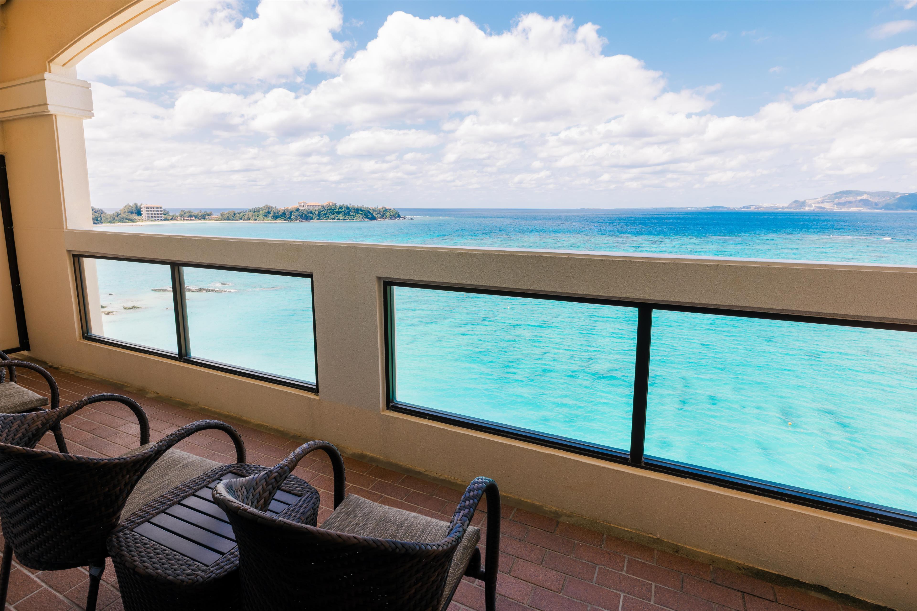 Quadruple Deluxe Ocean Front